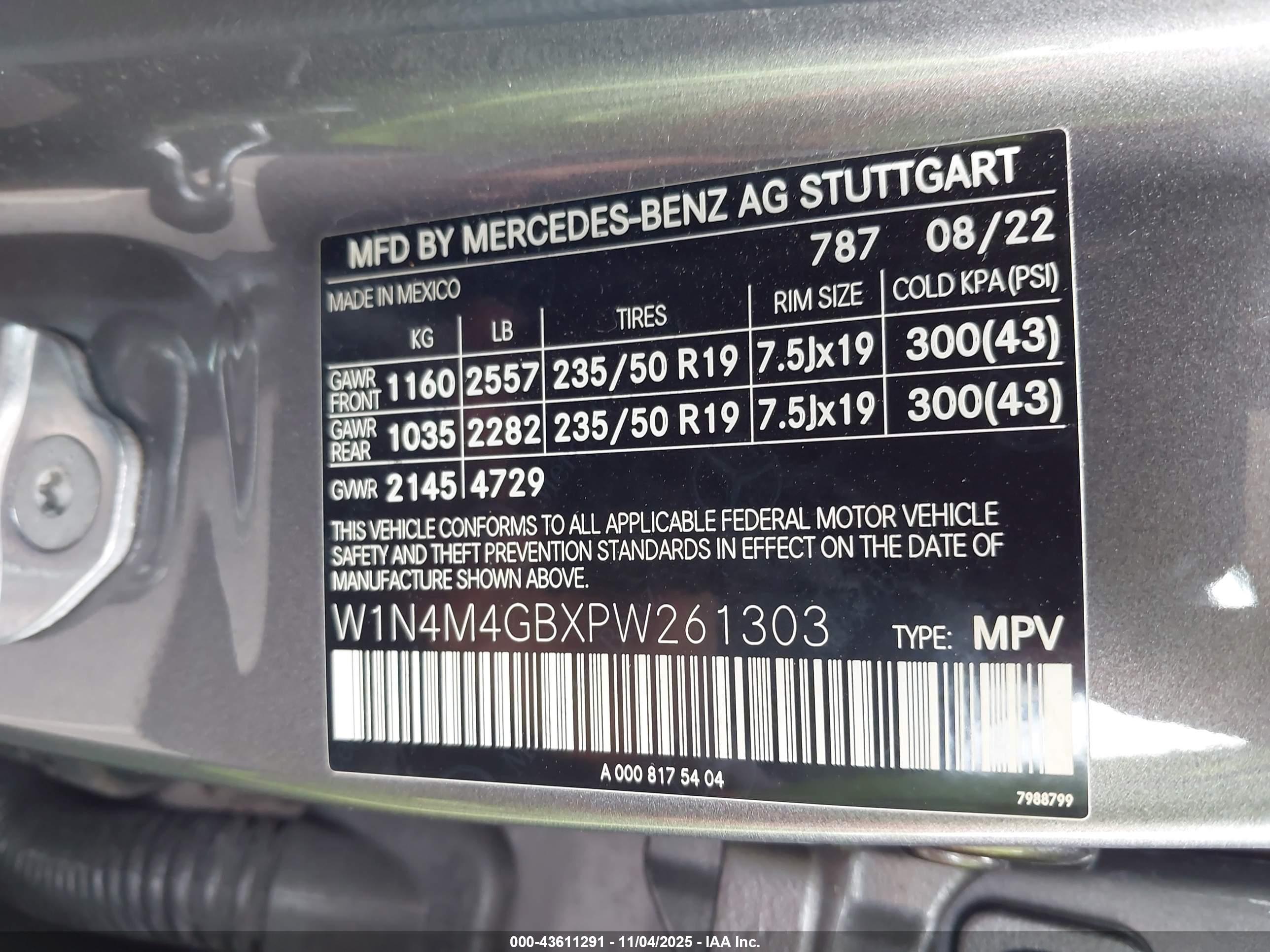 MERCEDES-BENZ GLB image 9