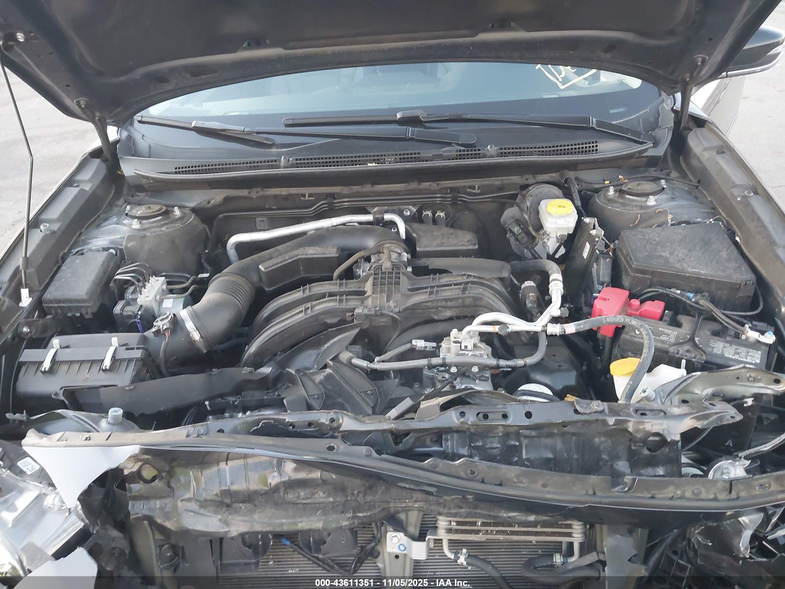SUBARU OUTBACK image 10