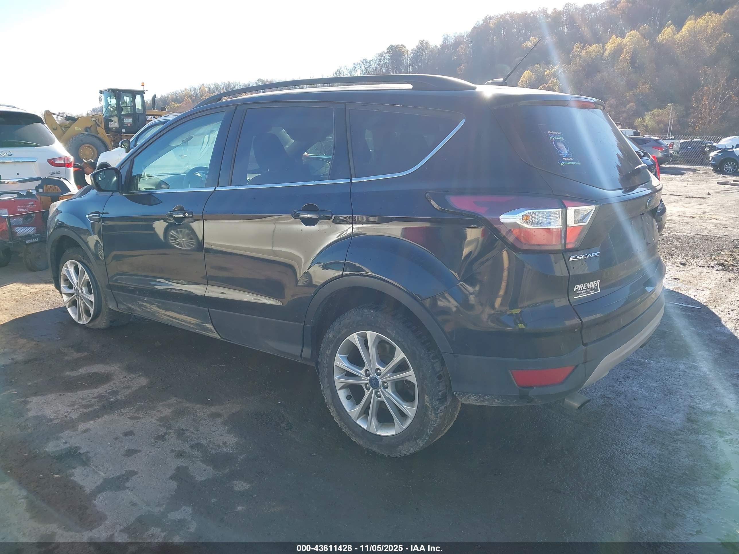 FORD ESCAPE image 3
