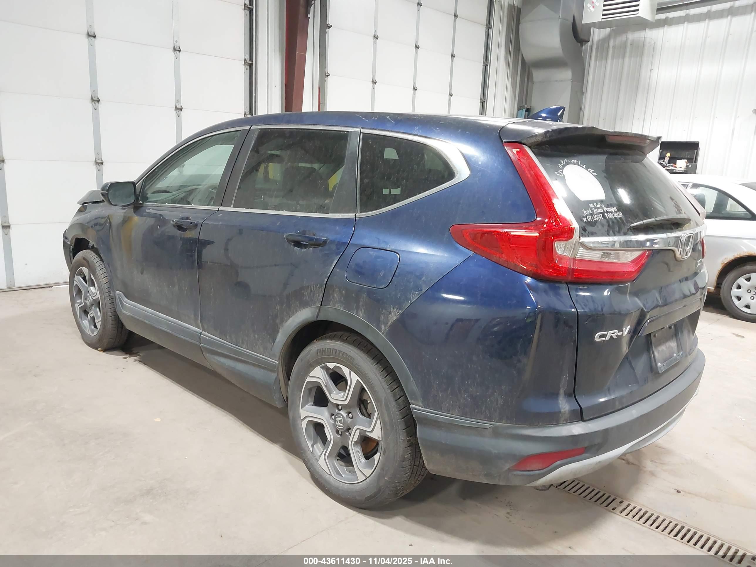 HONDA CR-V image 3