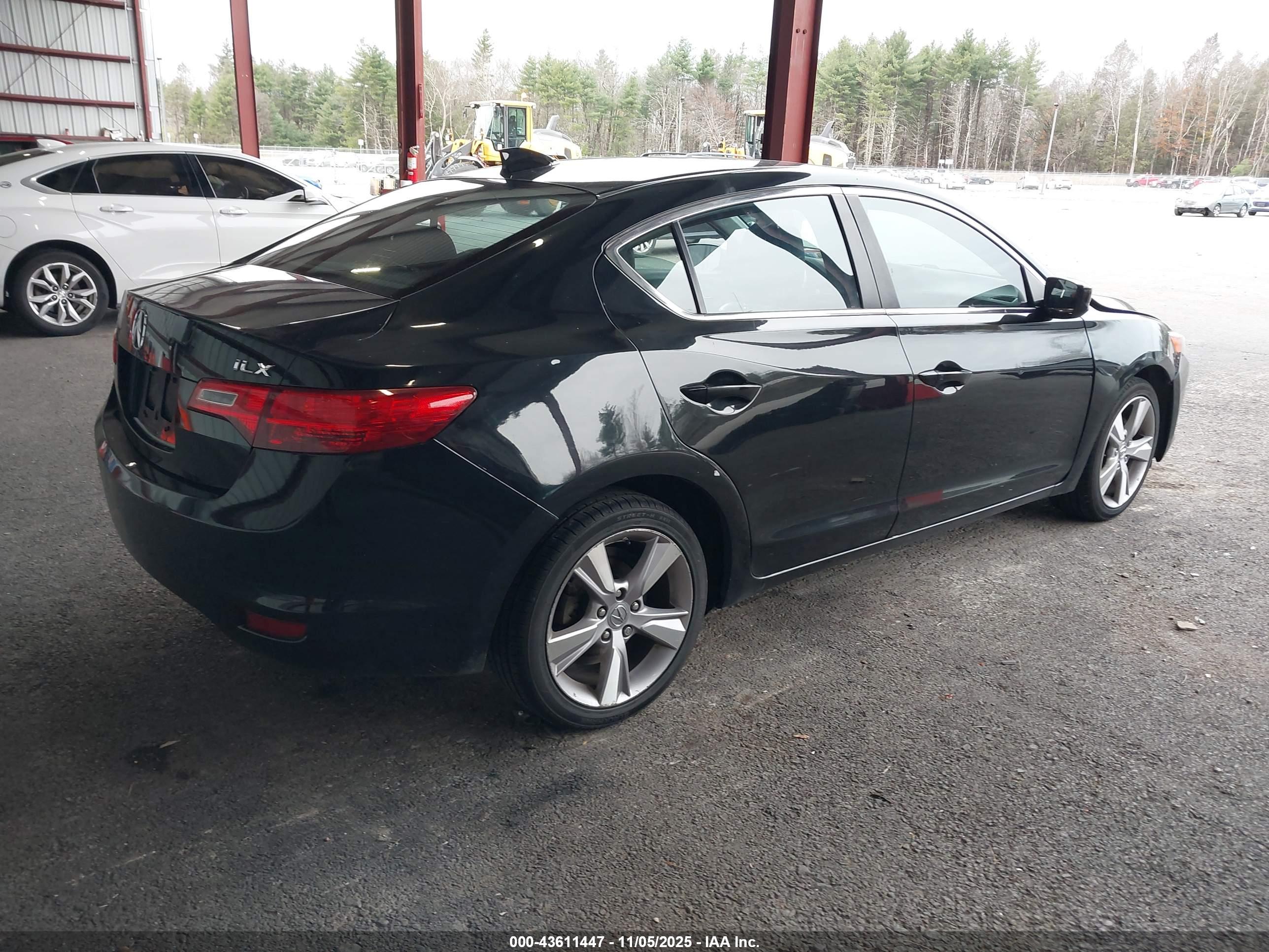 ACURA ILX image 4