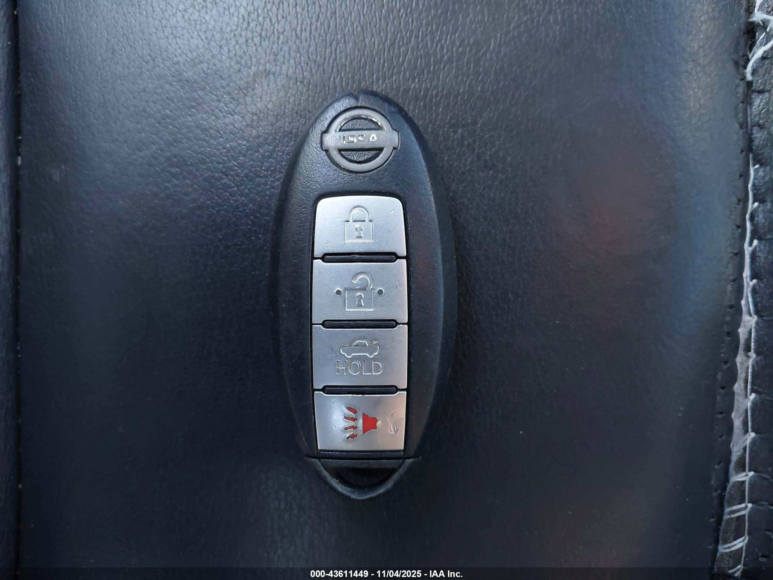 NISSAN ALTIMA image 11