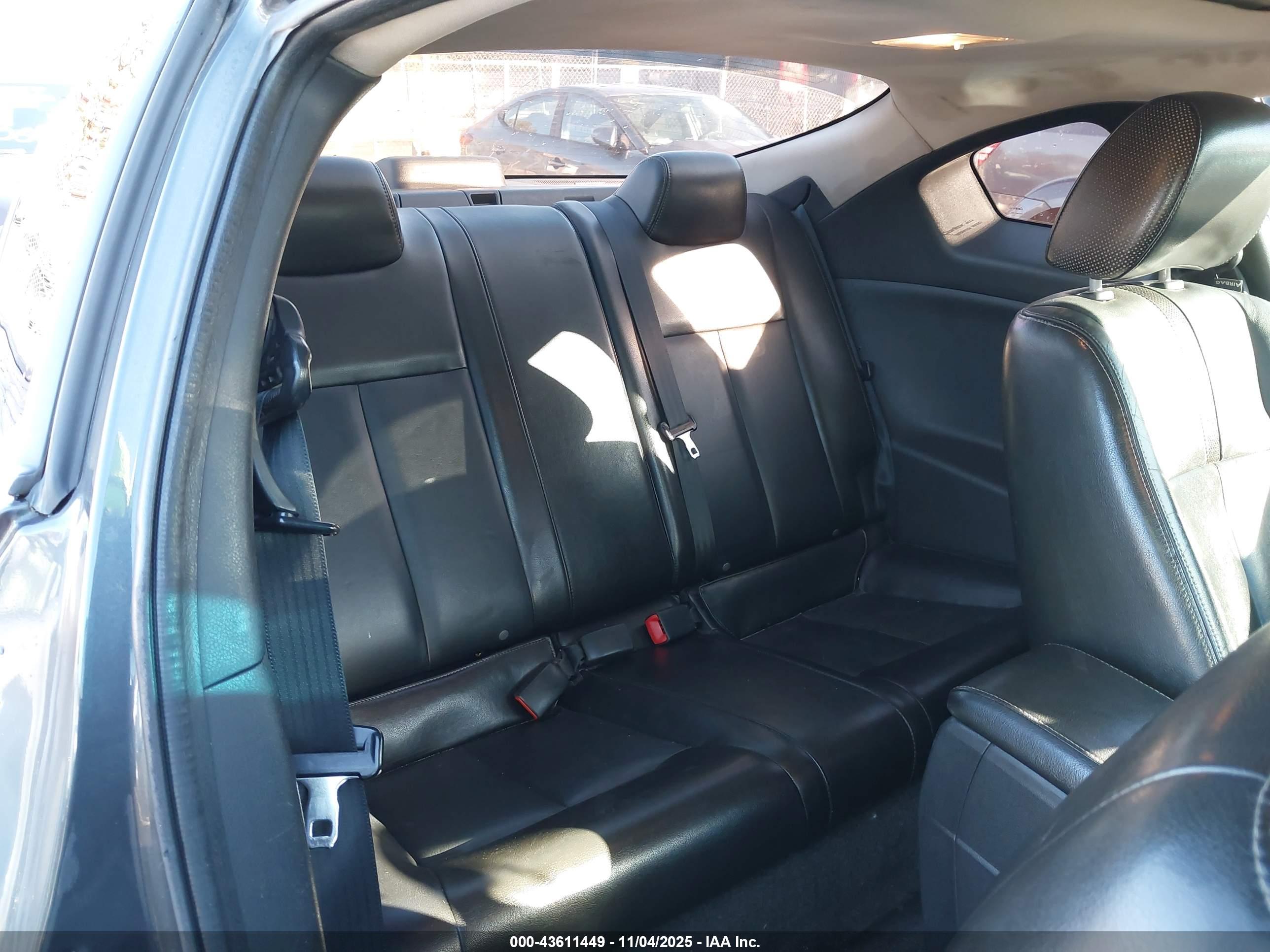 NISSAN ALTIMA image 8