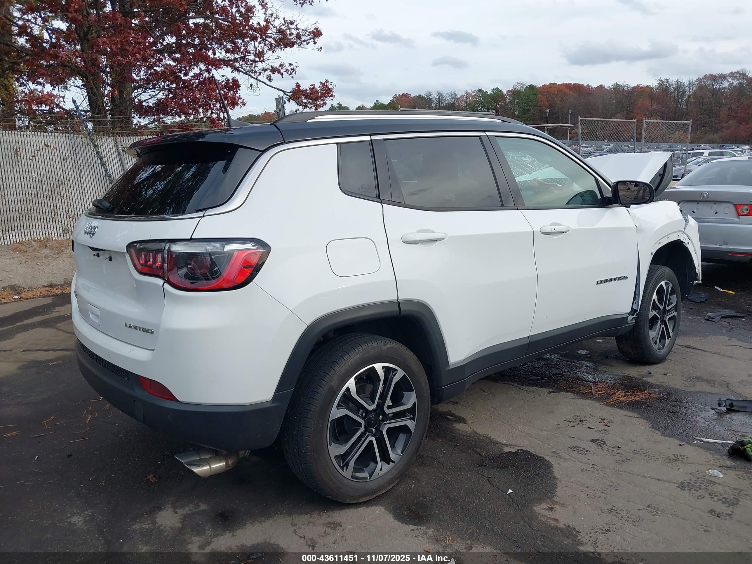 JEEP COMPASS image 4