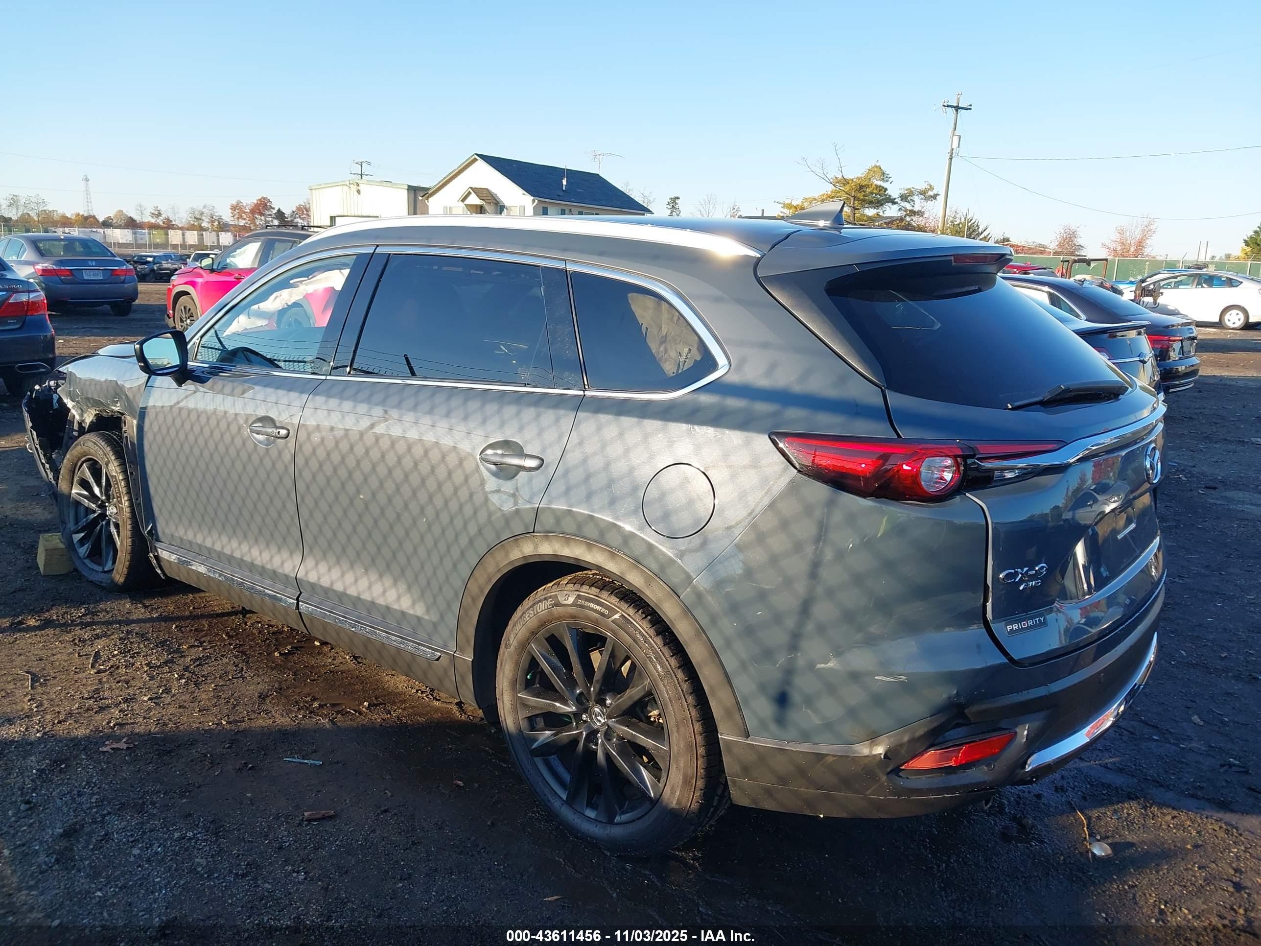 MAZDA CX-9 image 3