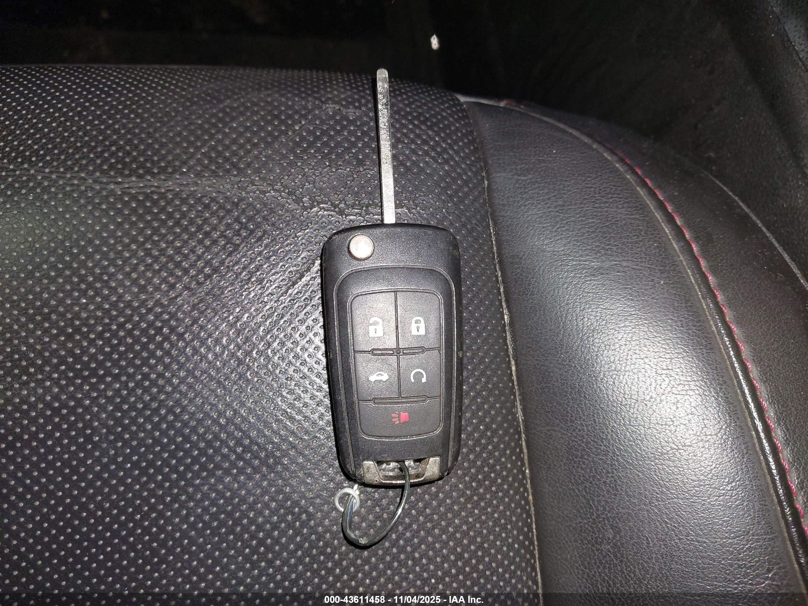 CHEVROLET EQUINOX image 11