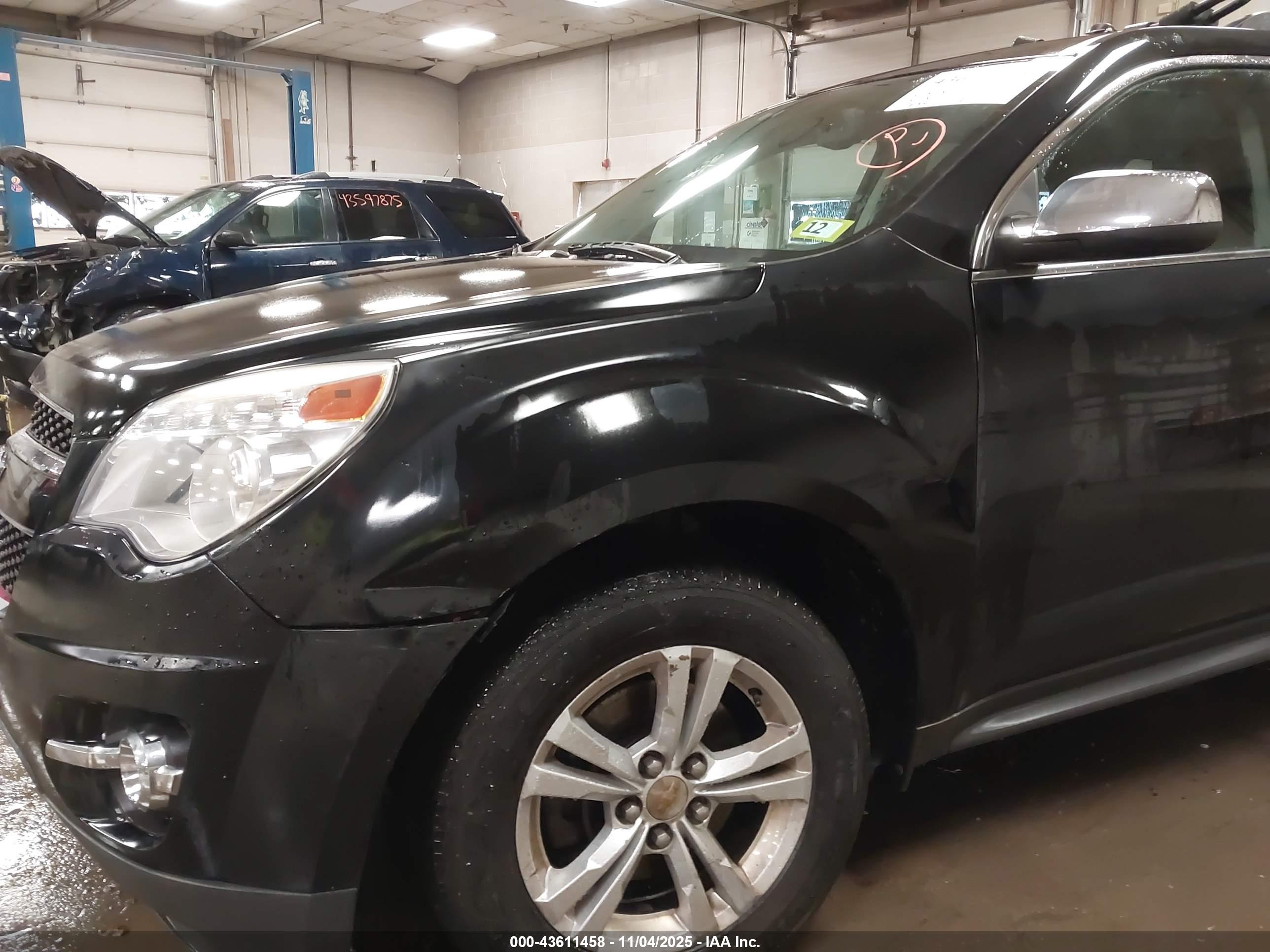 CHEVROLET EQUINOX image 6