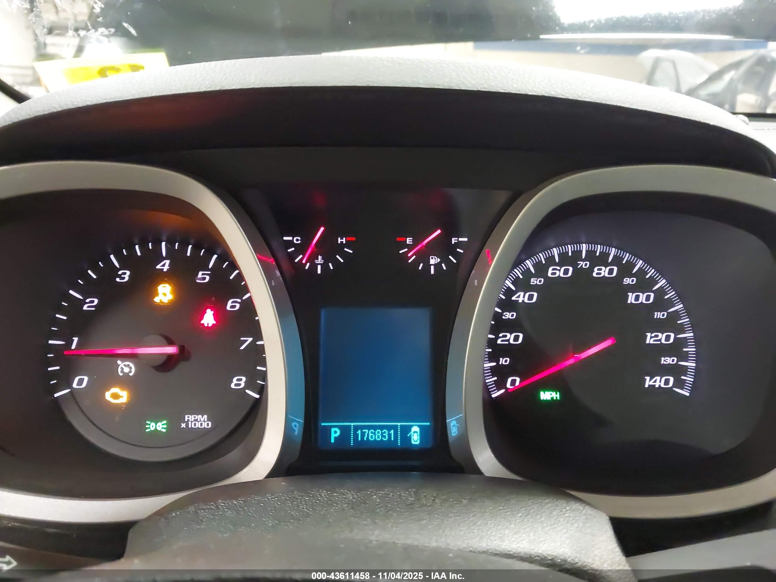 CHEVROLET EQUINOX image 7