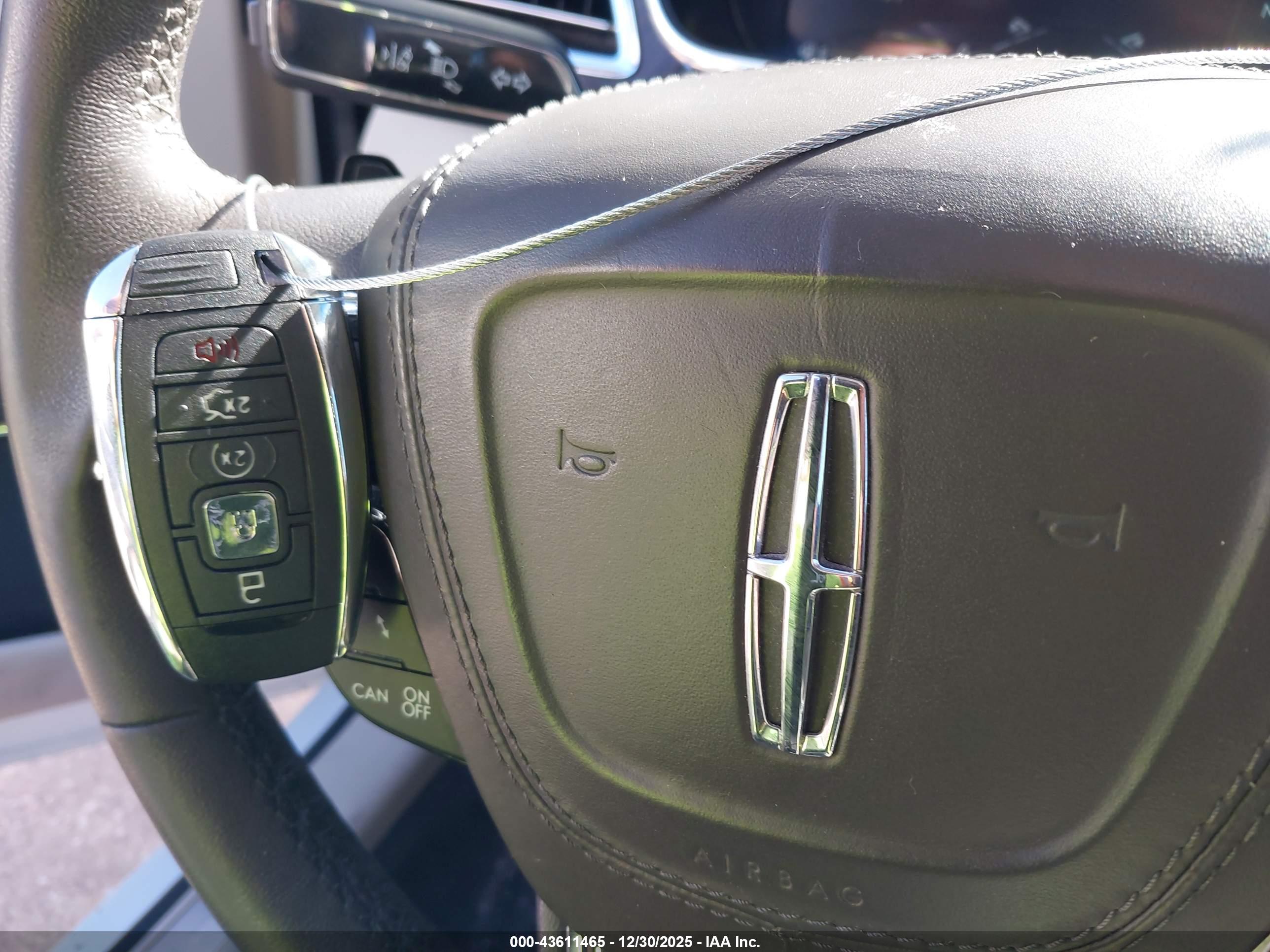 LINCOLN CONTINENTAL image 11