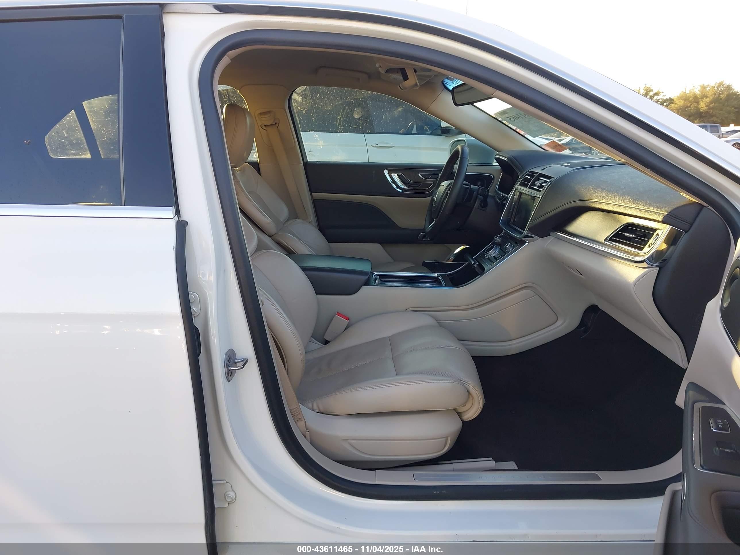 LINCOLN CONTINENTAL image 5