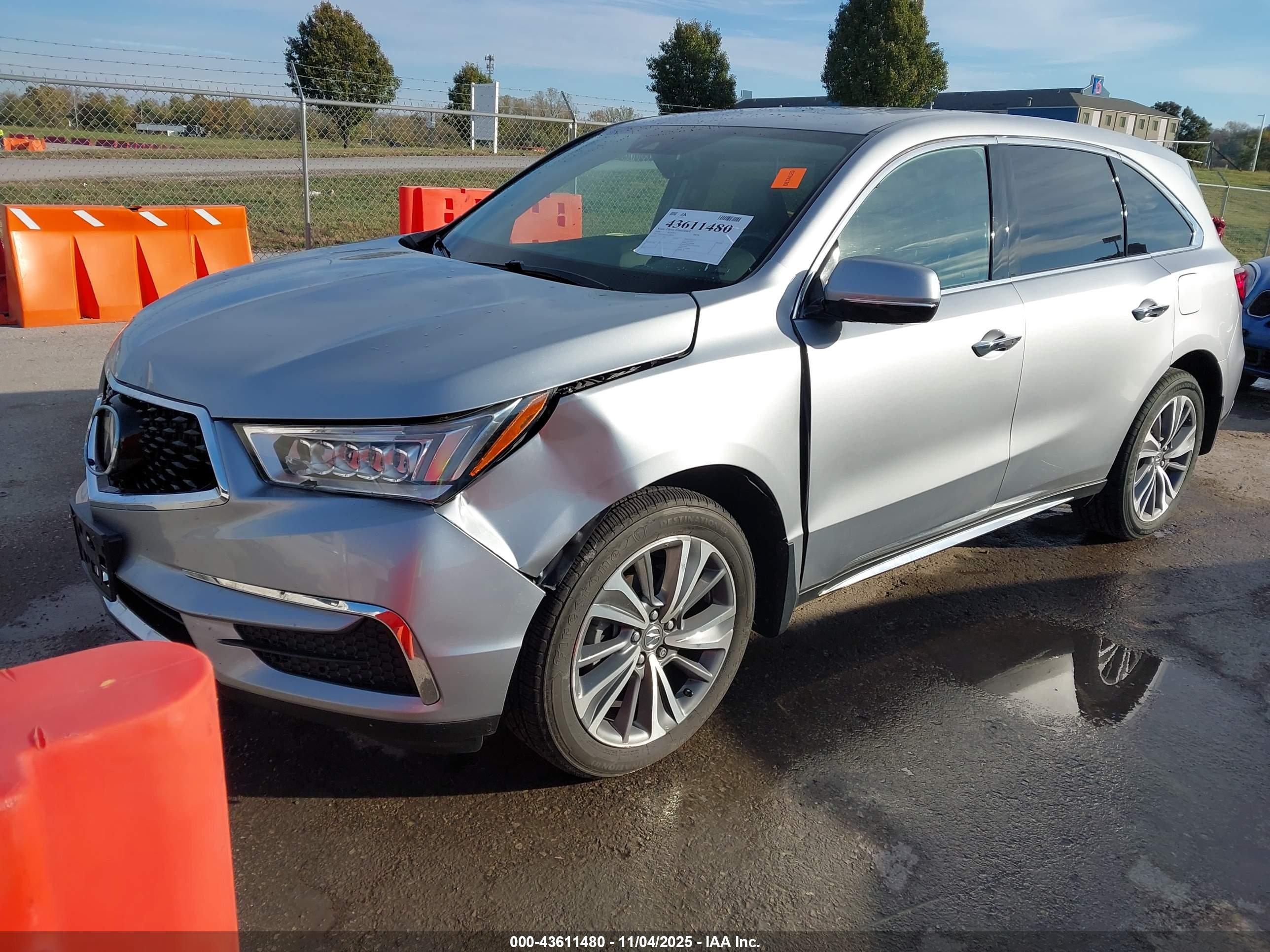 ACURA MDX image 2