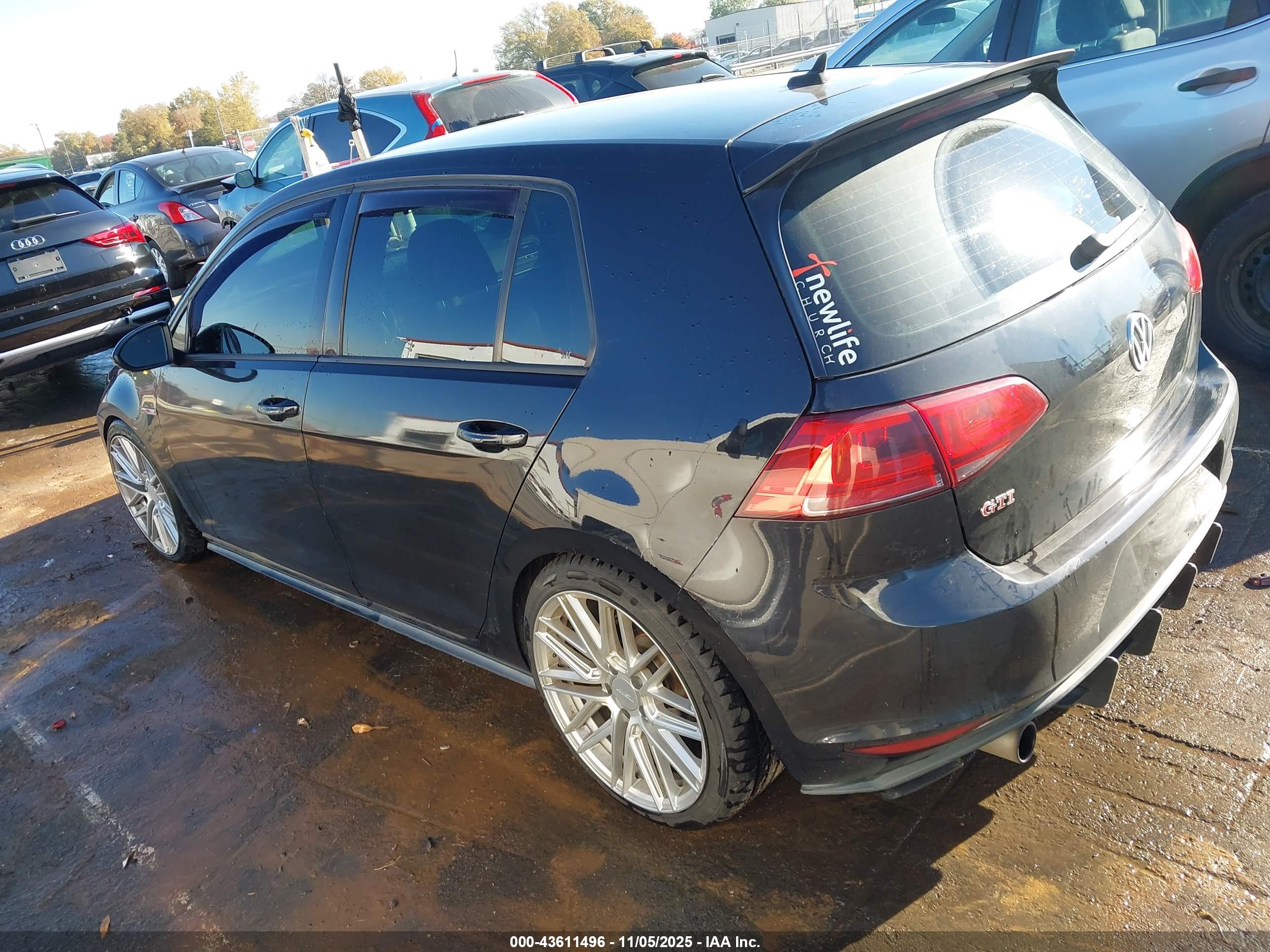 VOLKSWAGEN GOLF image 3