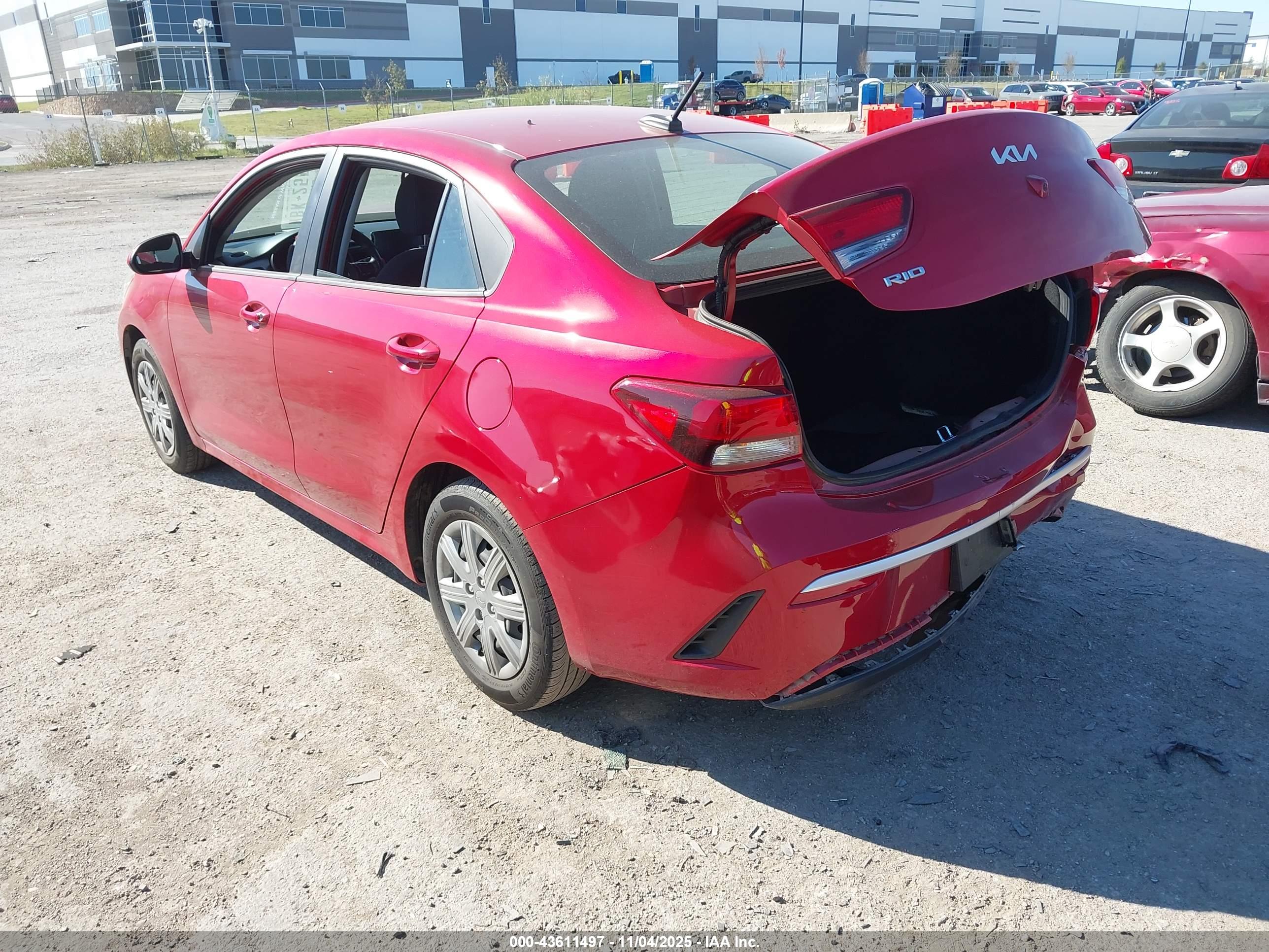 KIA RIO image 3