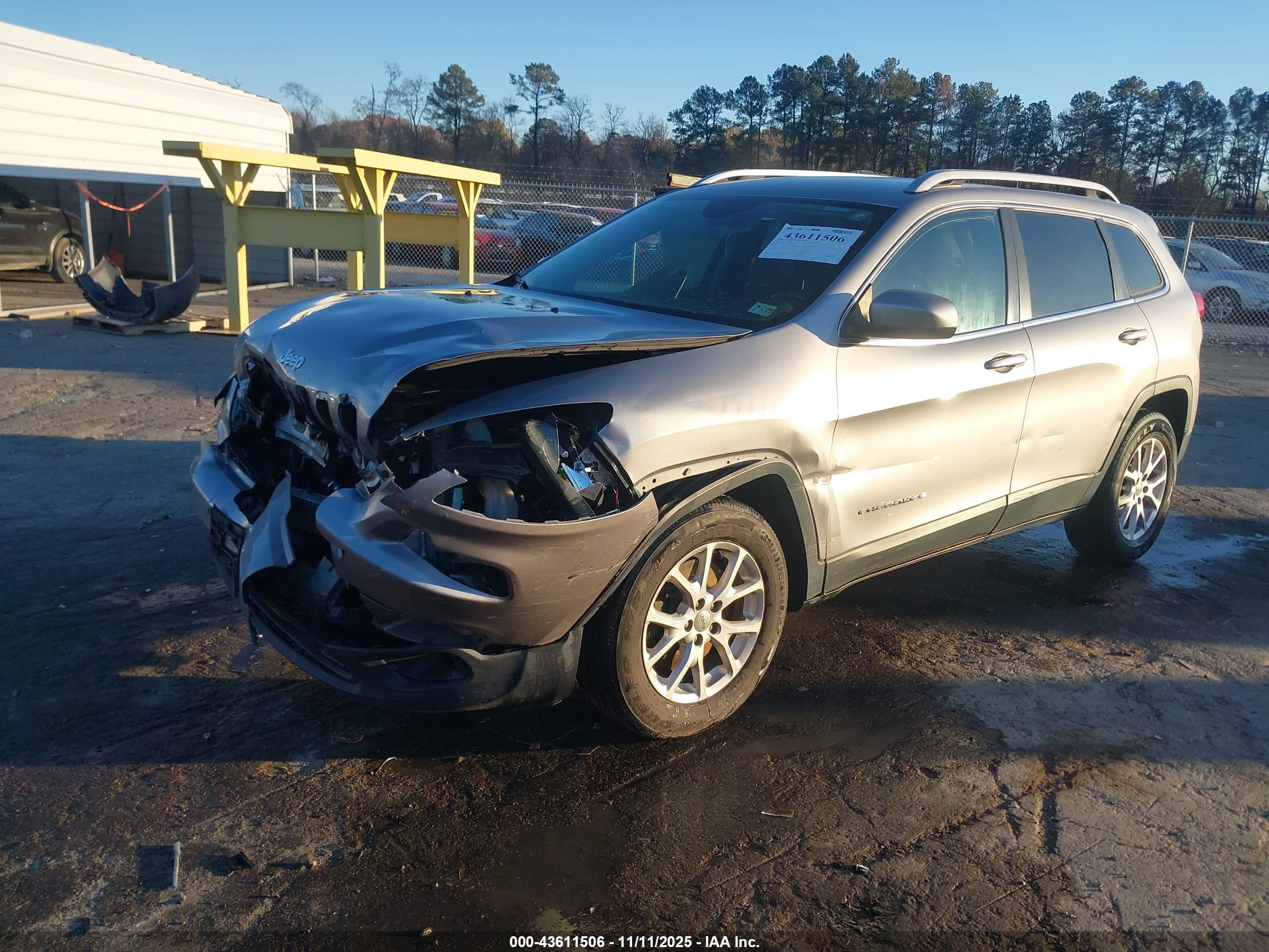 JEEP CHEROKEE image 2
