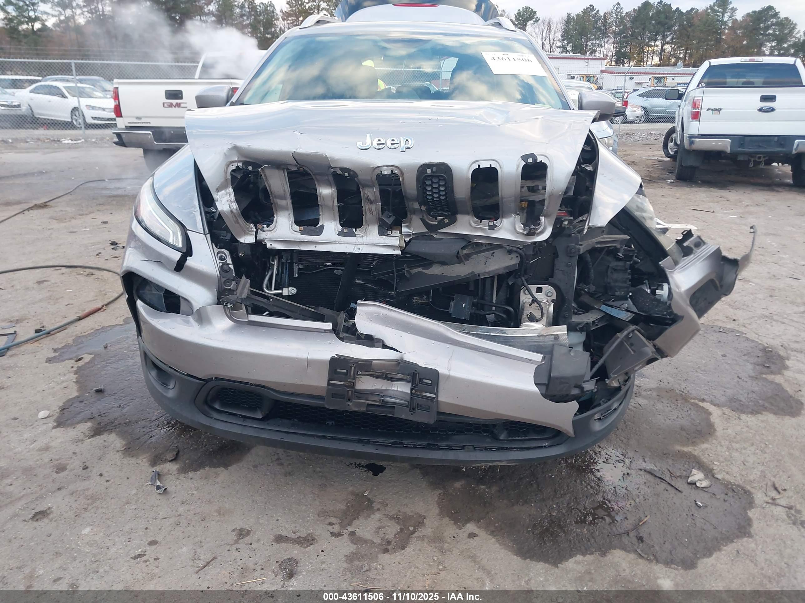 JEEP CHEROKEE image 6