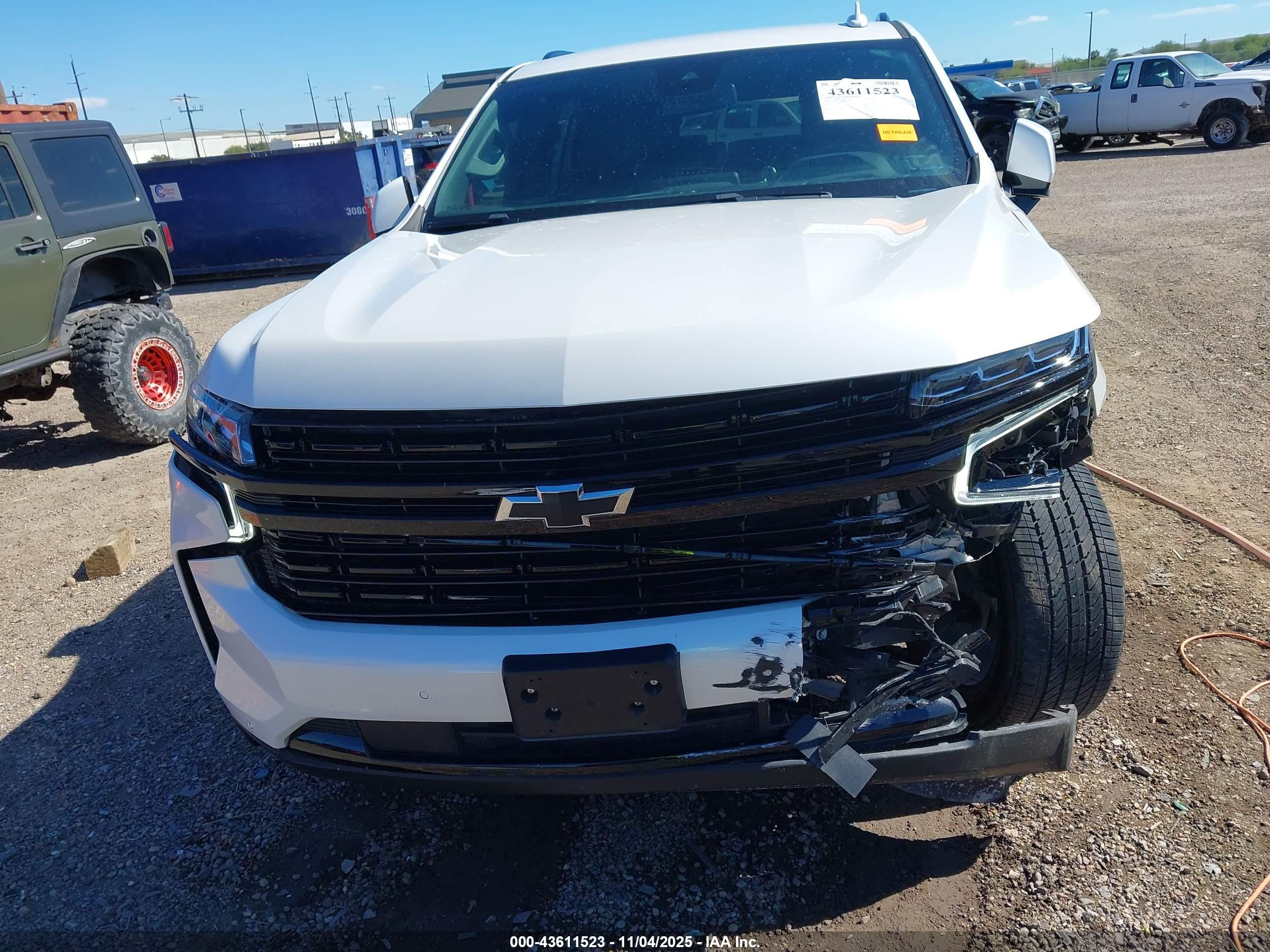 CHEVROLET TAHOE image 6
