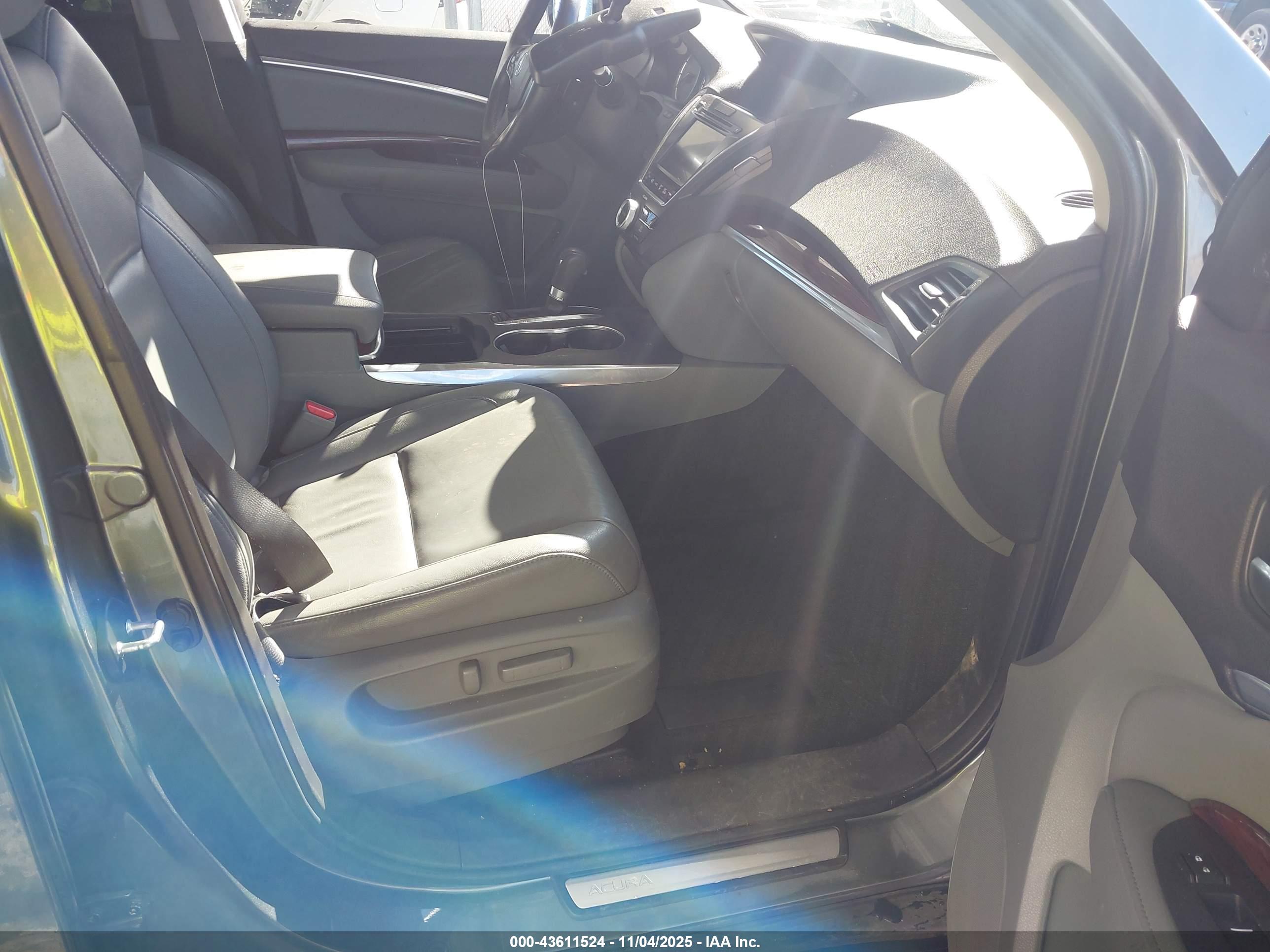 ACURA MDX image 5