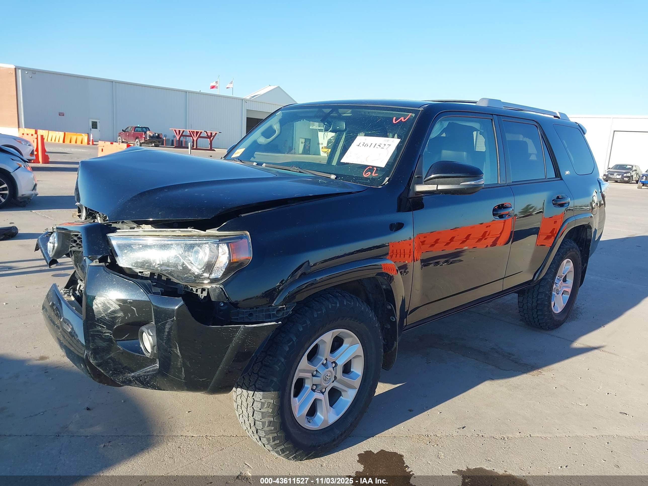TOYOTA 4RUNNER image 2