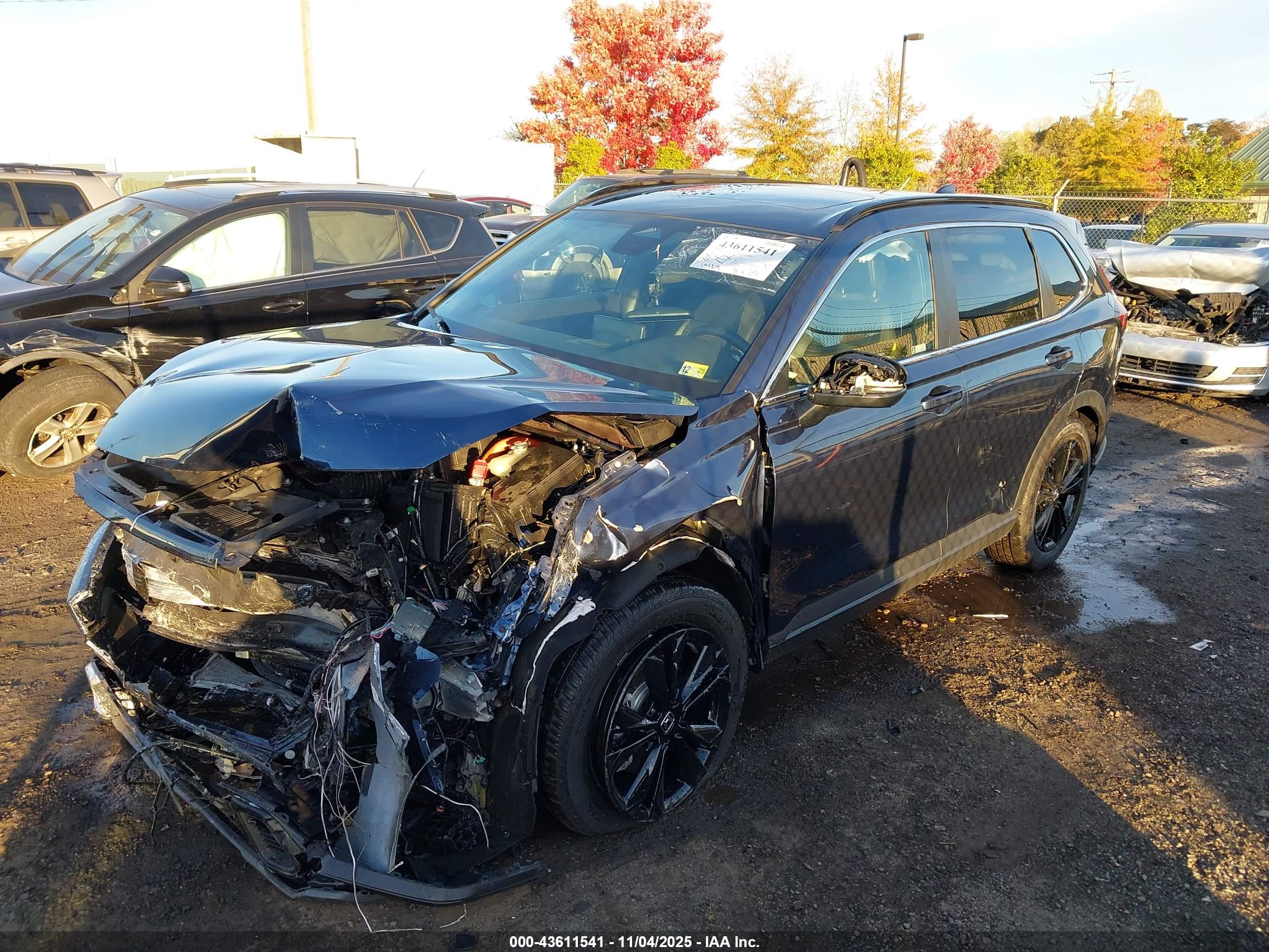 HONDA CR-V image 2