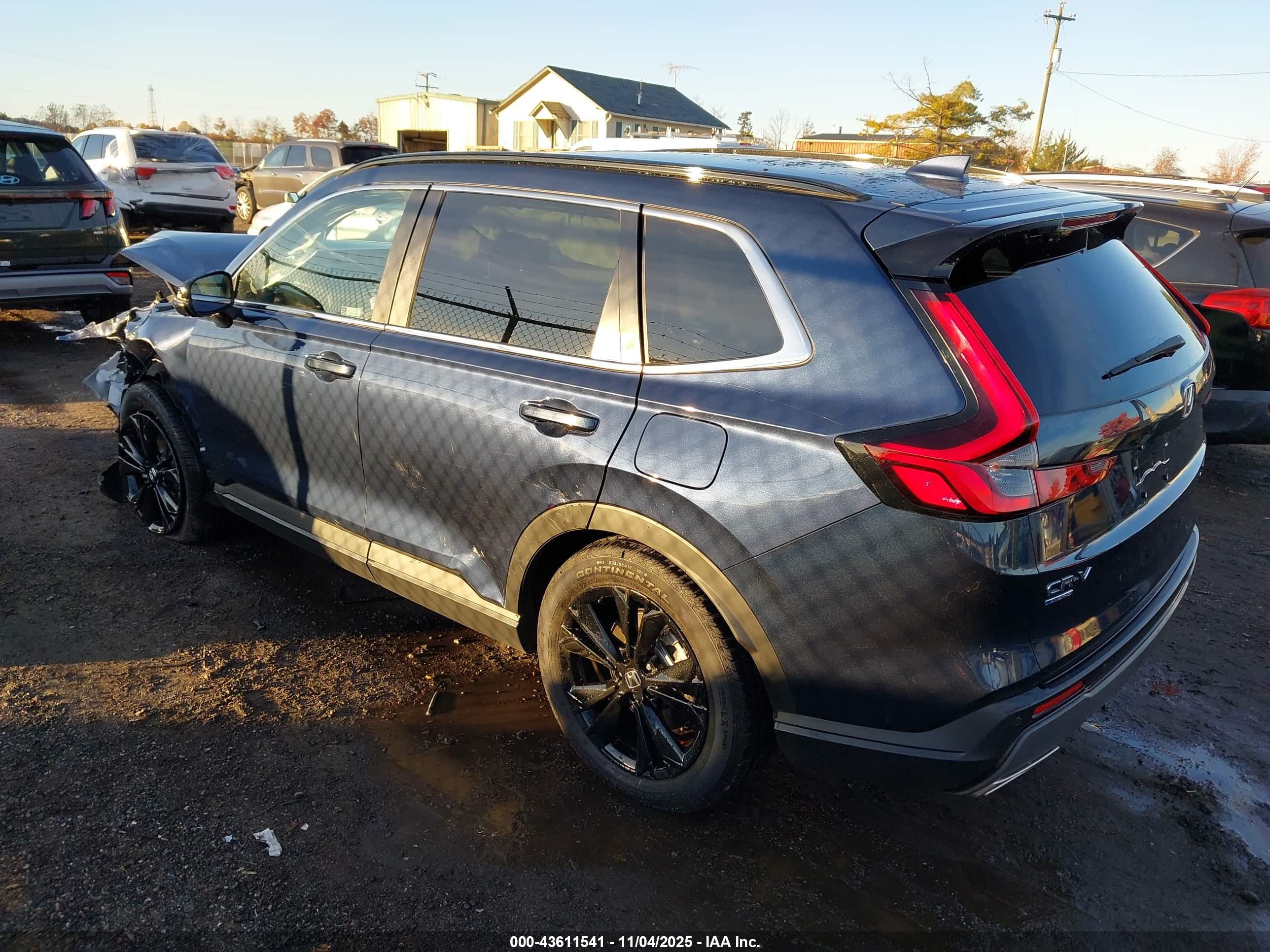 HONDA CR-V image 3
