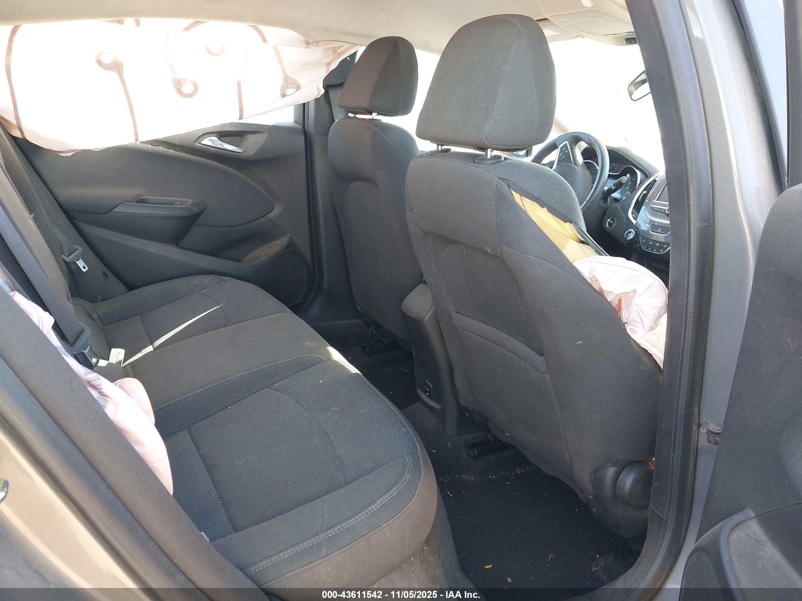 CHEVROLET CRUZE image 8