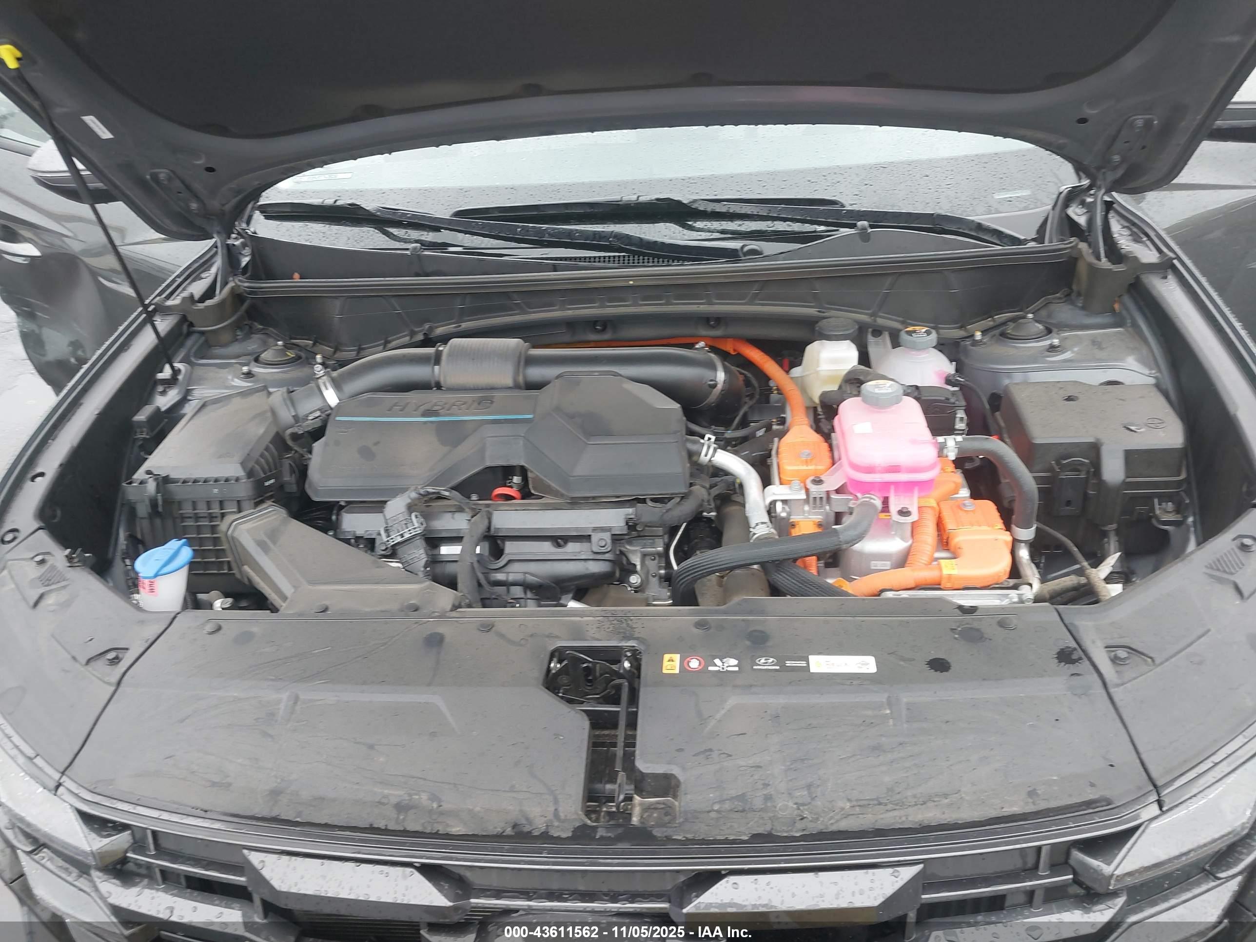 HYUNDAI TUCSON image 10