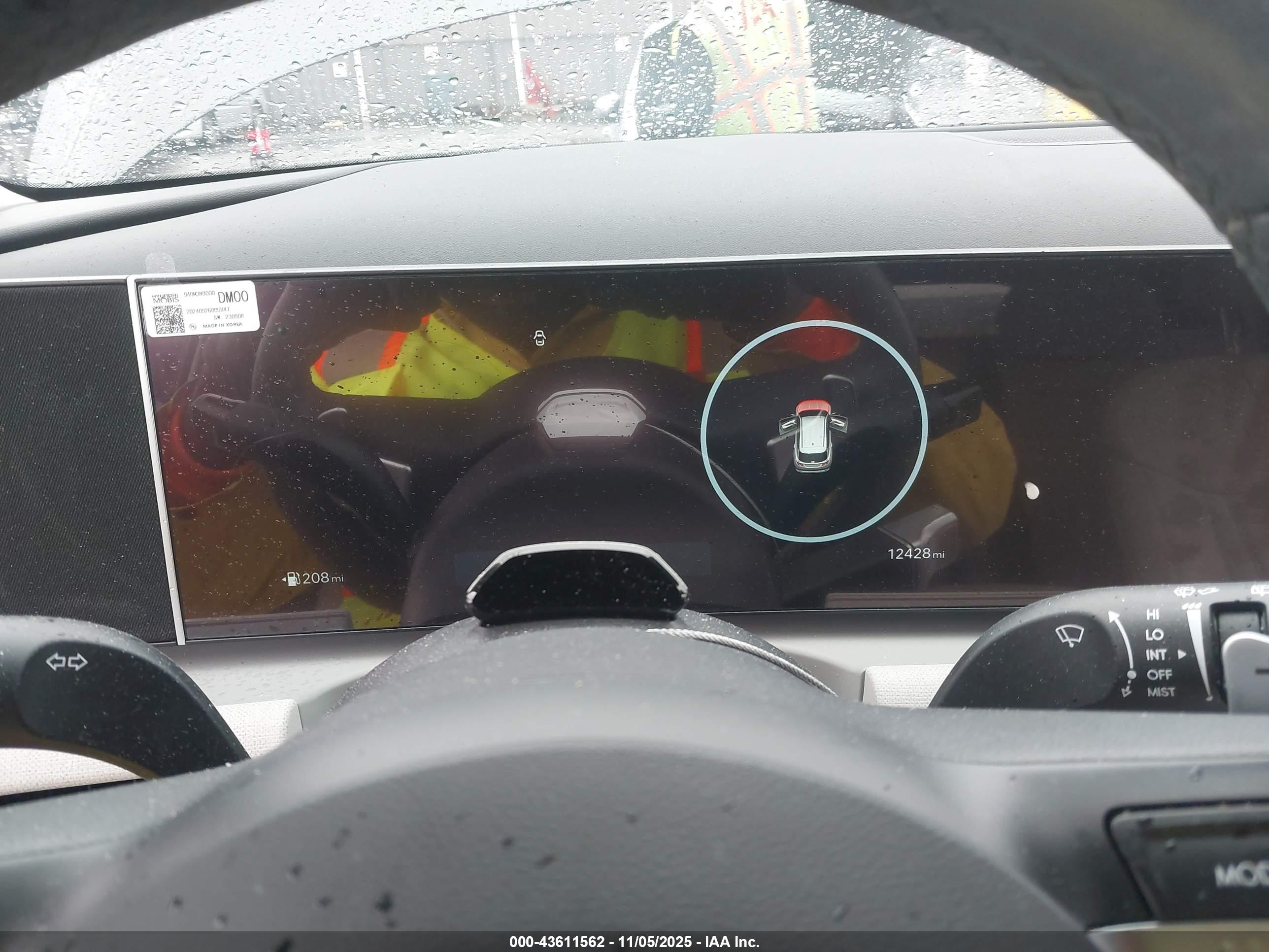 HYUNDAI TUCSON image 7