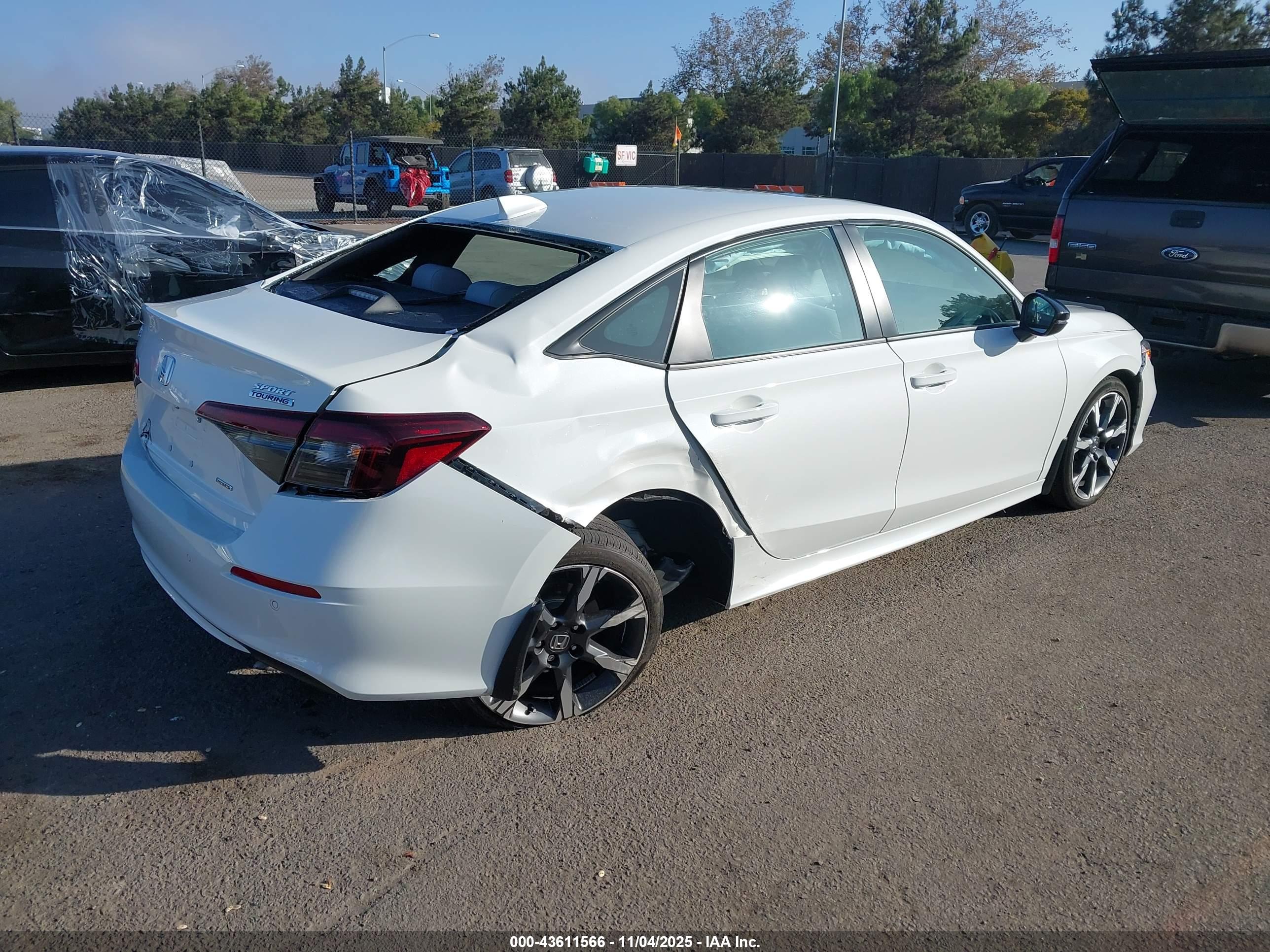 HONDA CIVIC image 4