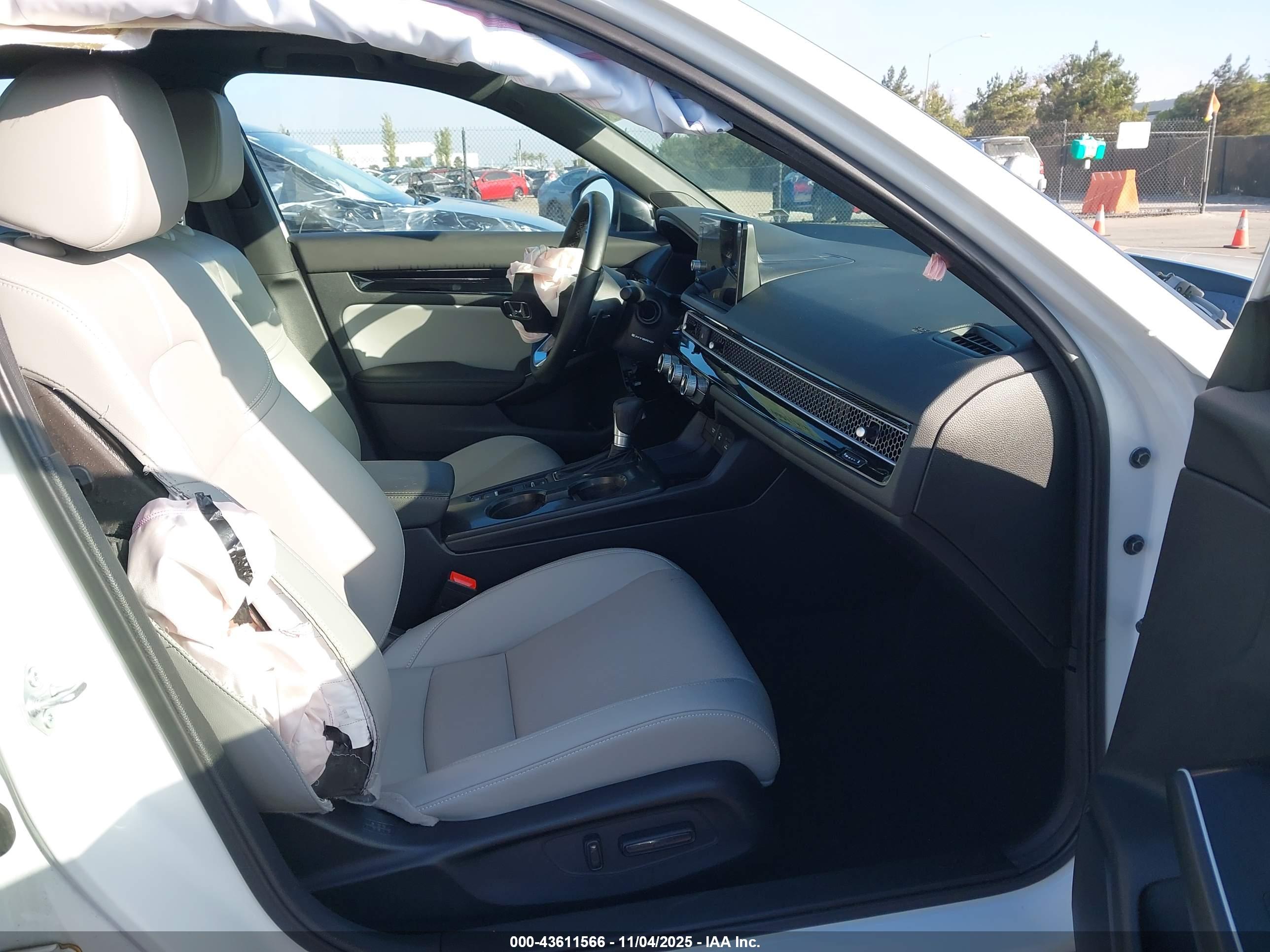 HONDA CIVIC image 5
