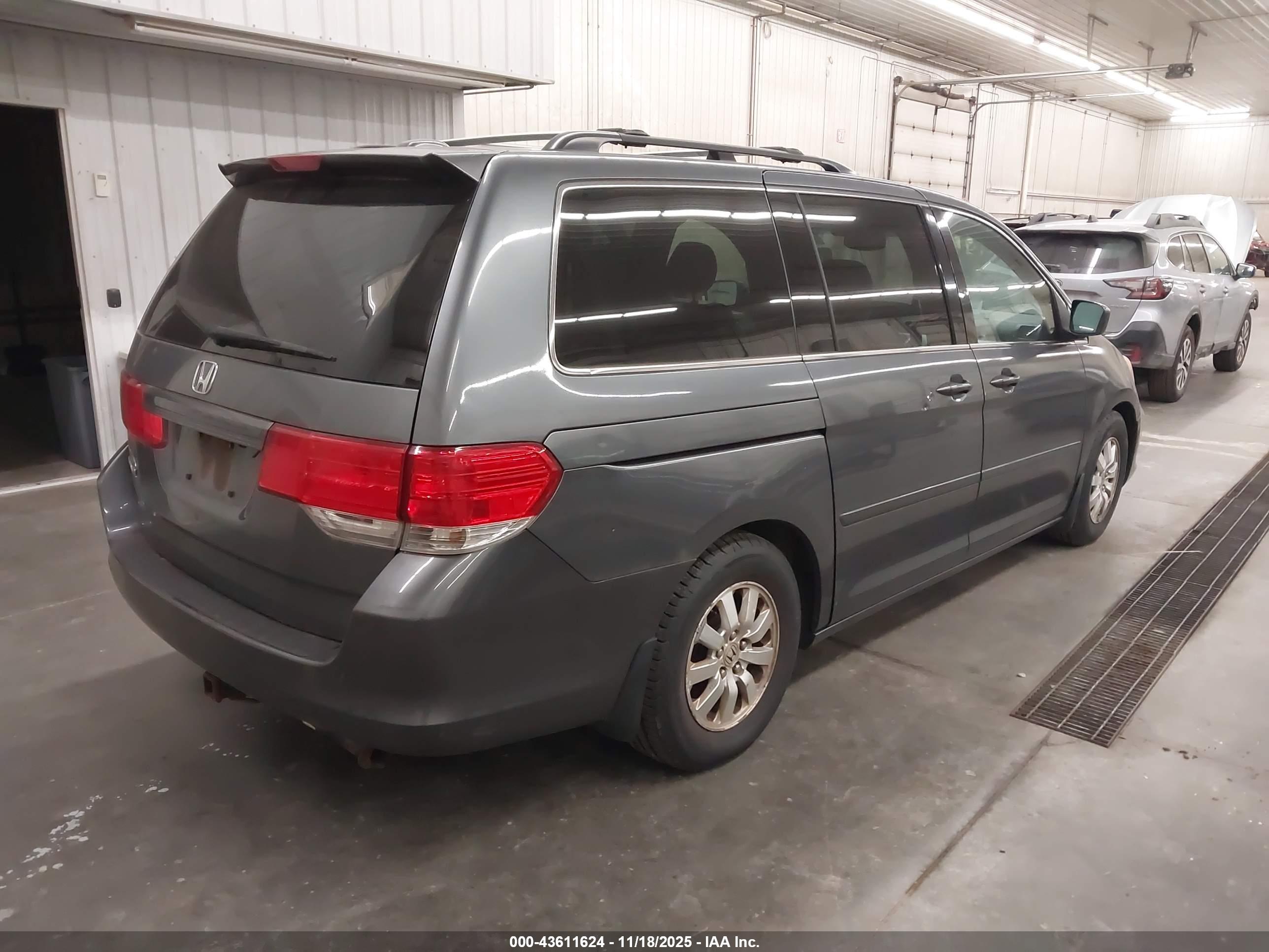HONDA ODYSSEY image 4