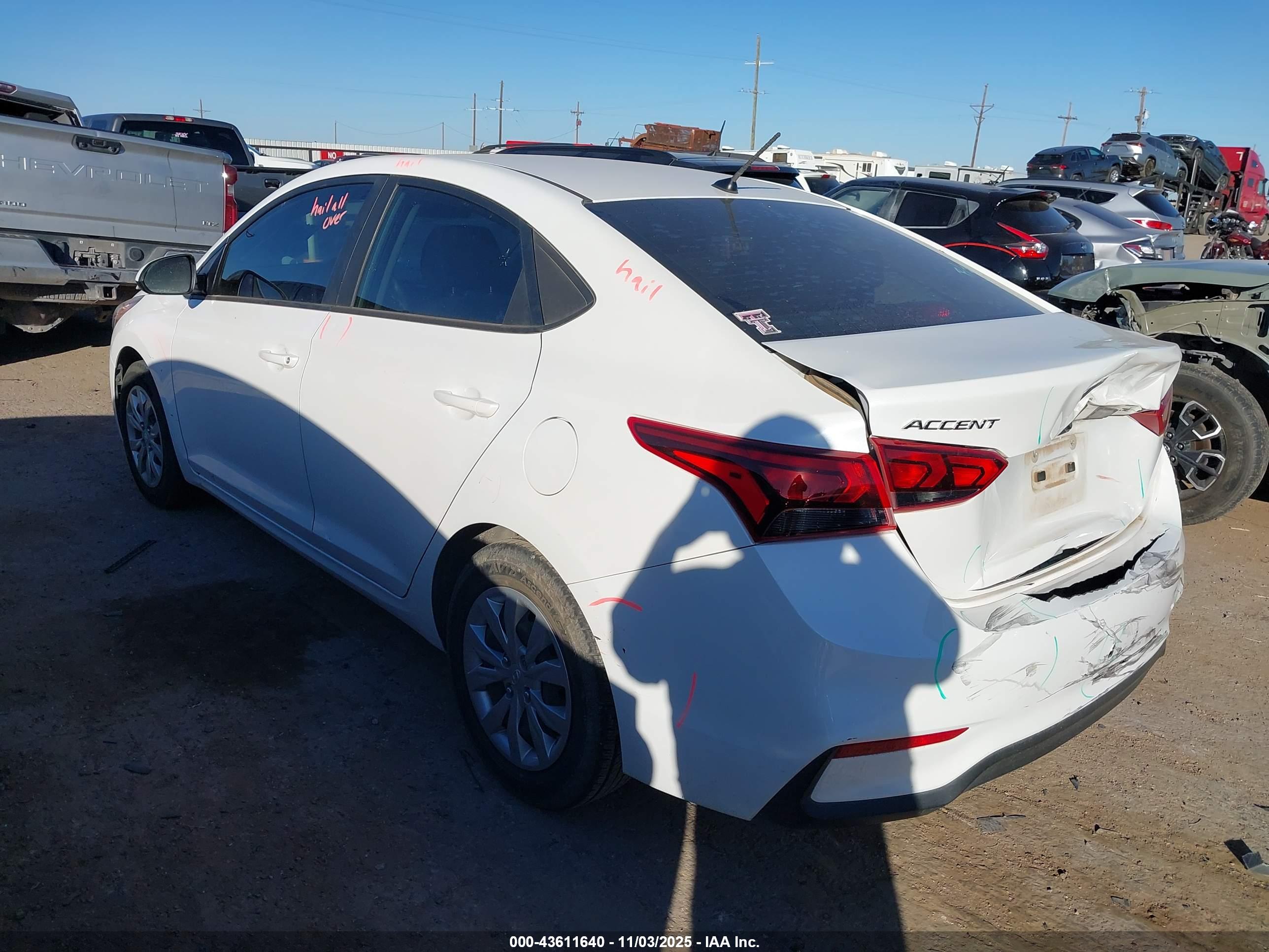 HYUNDAI ACCENT image 3
