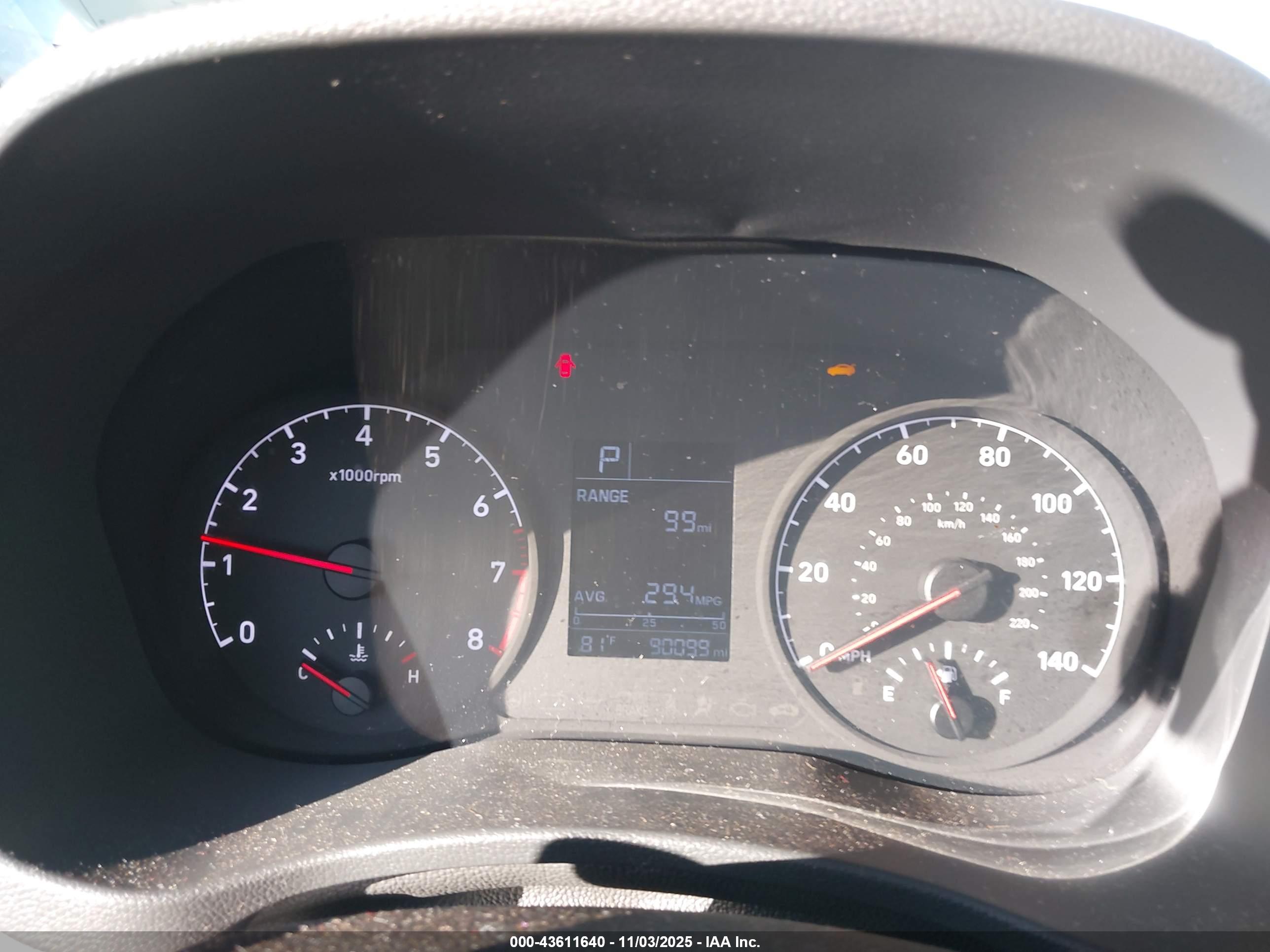 HYUNDAI ACCENT image 7