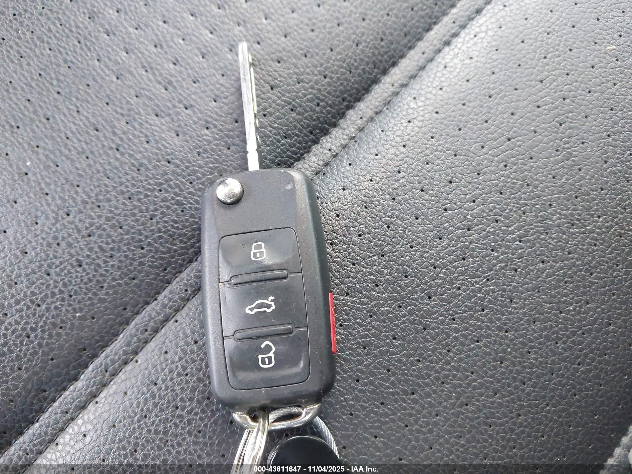 VOLKSWAGEN JETTA image 11