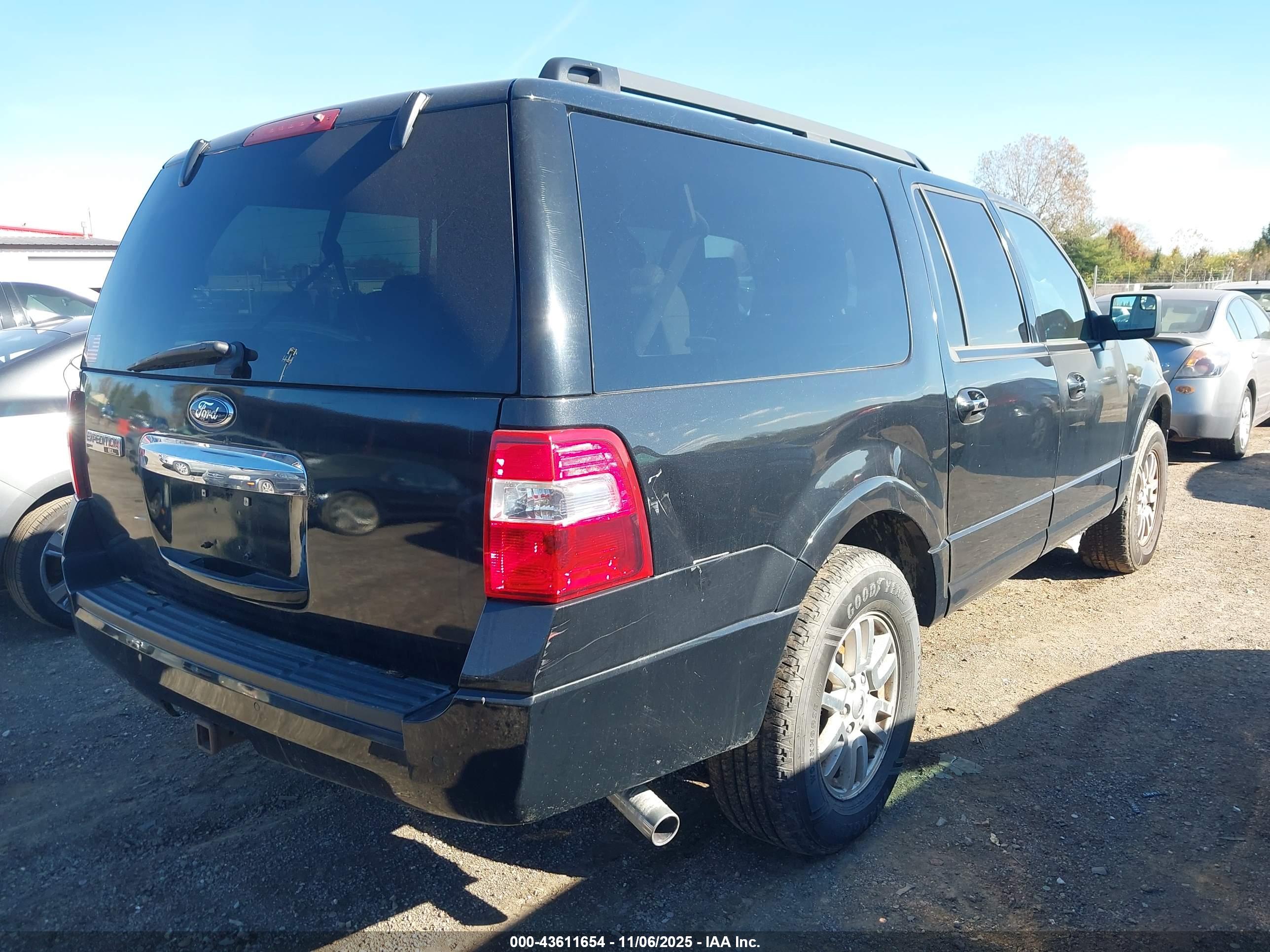FORD EXPEDITION image 4