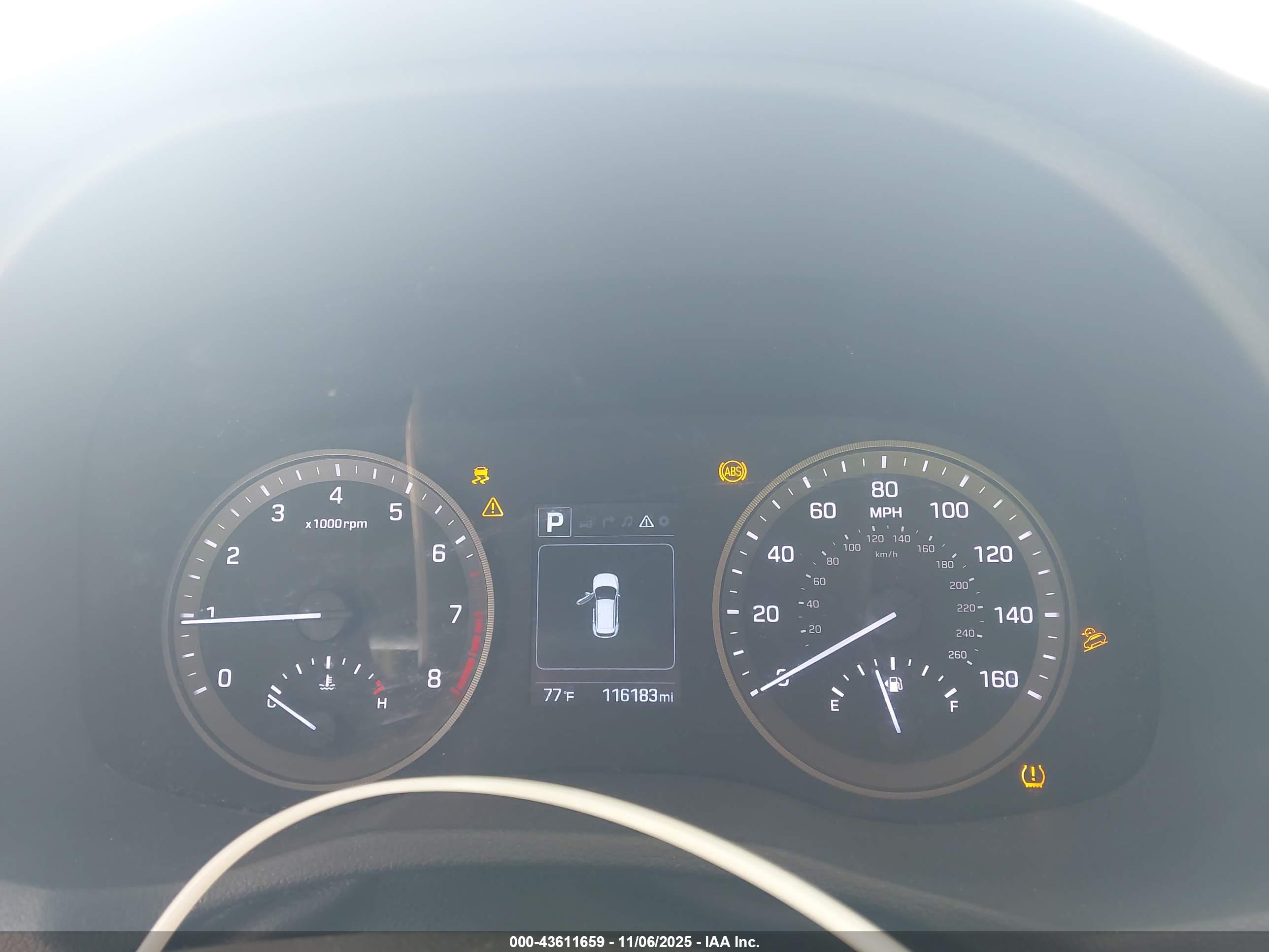 HYUNDAI TUCSON image 7