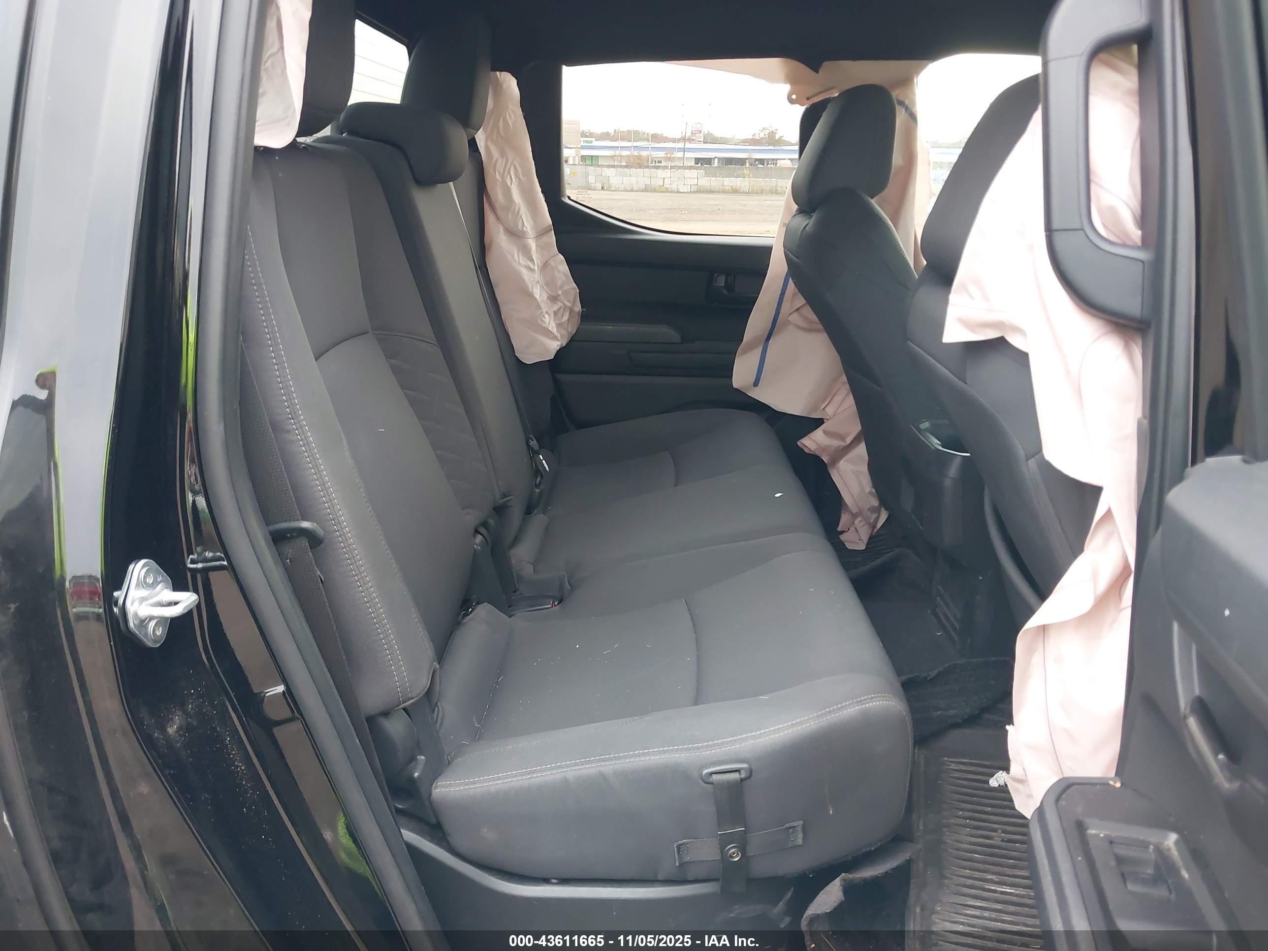 TOYOTA TACOMA image 8