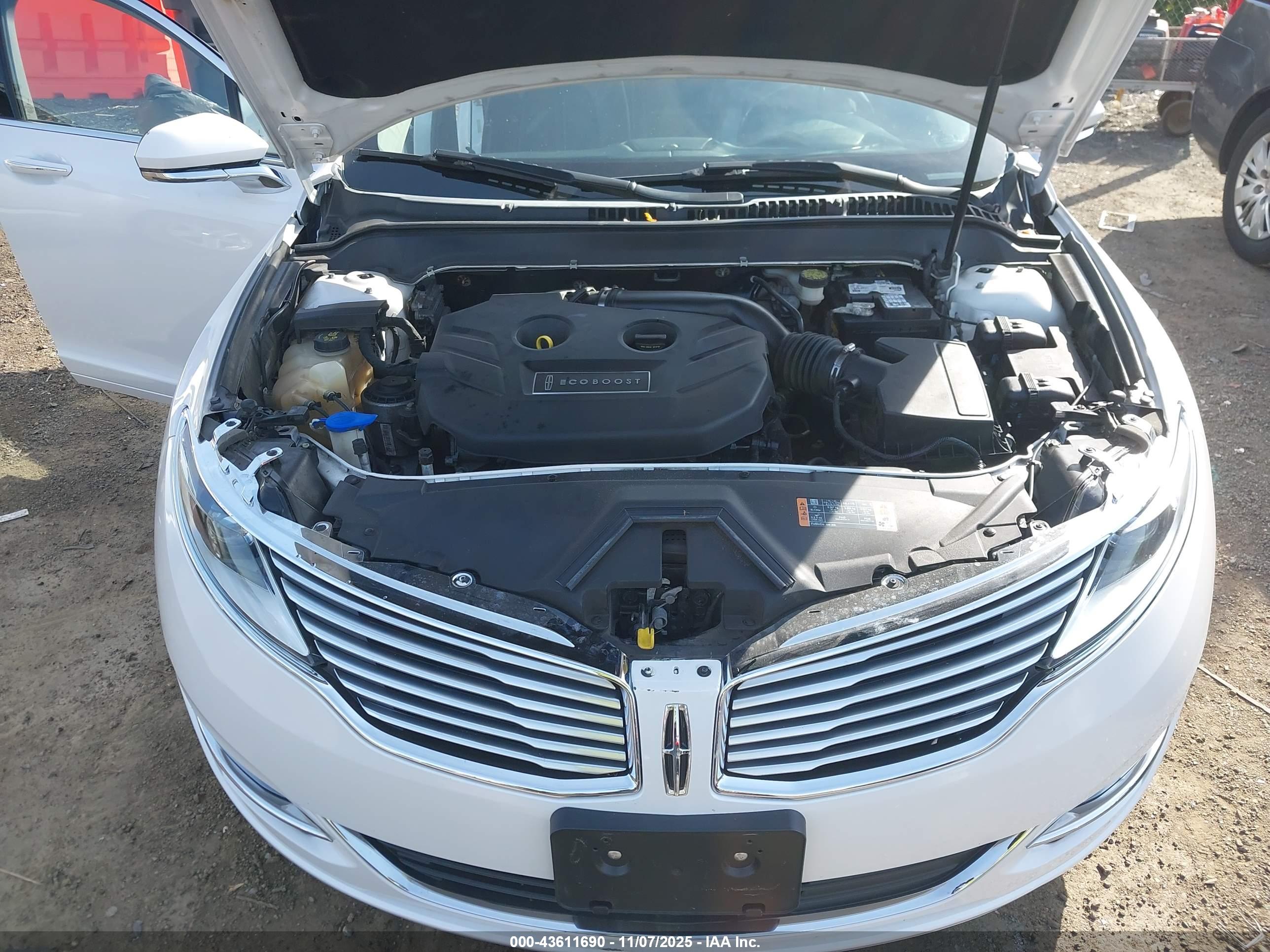 LINCOLN MKZ image 10