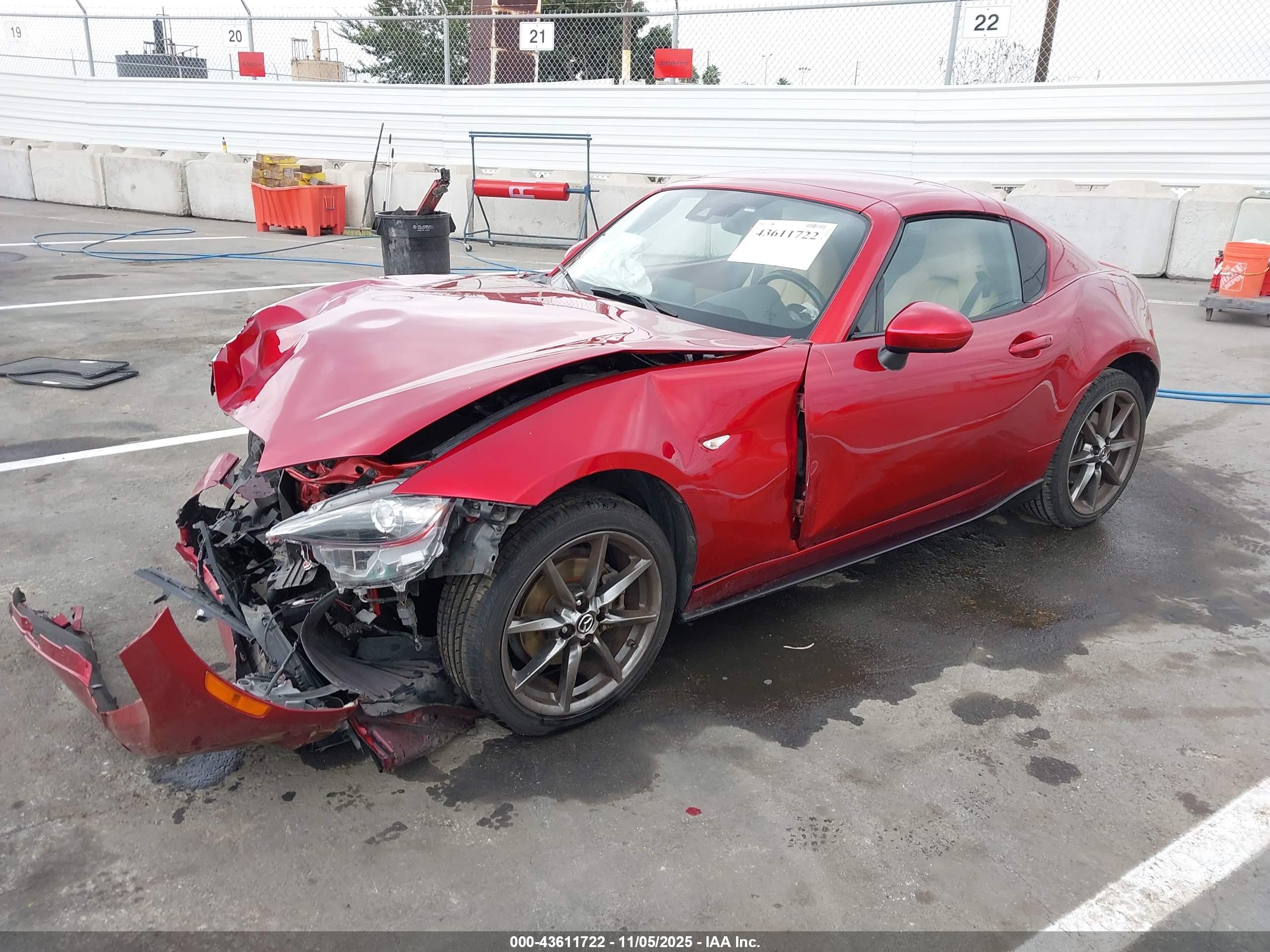 MAZDA MX-5 image 2