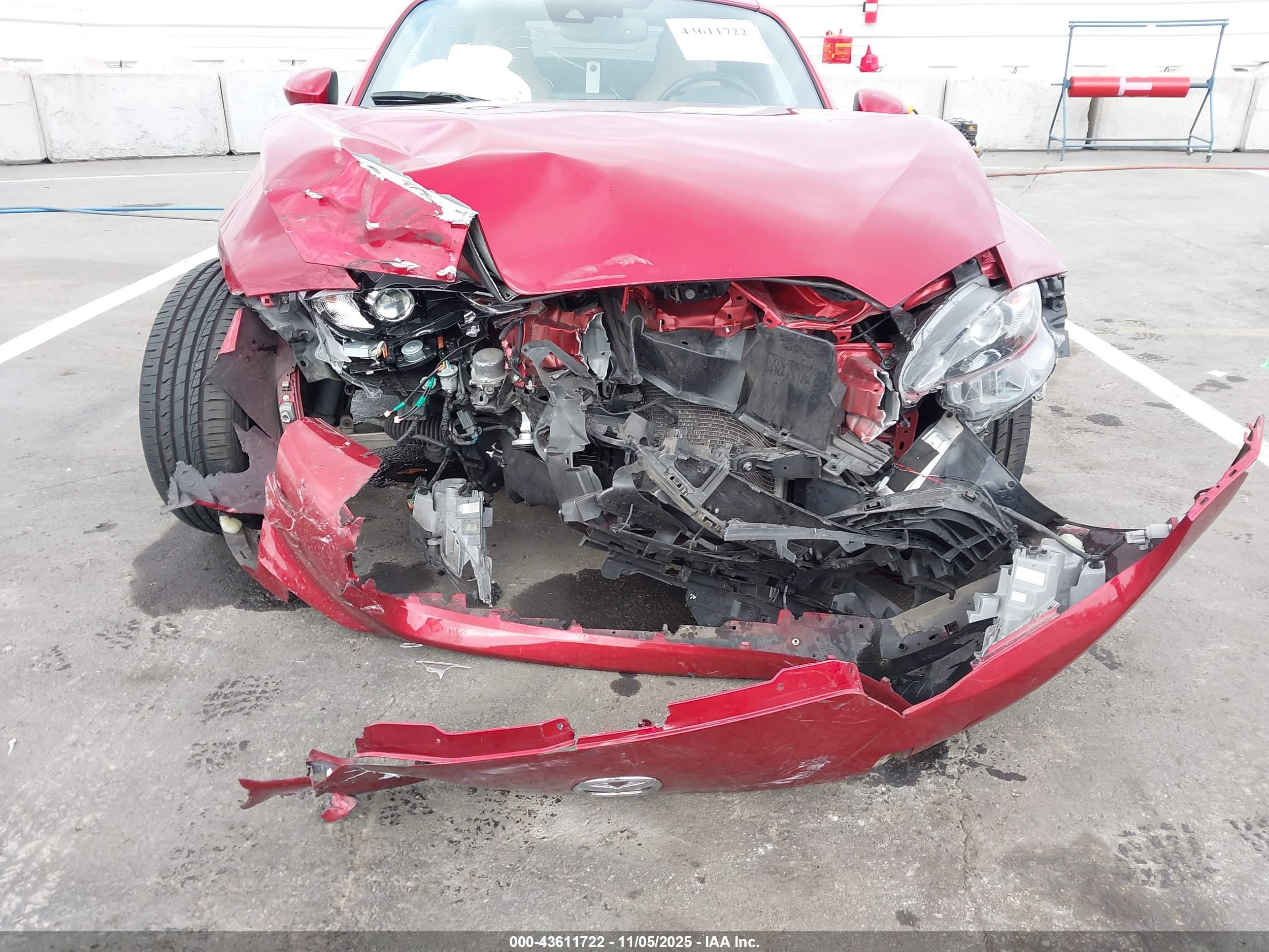 MAZDA MX-5 image 6
