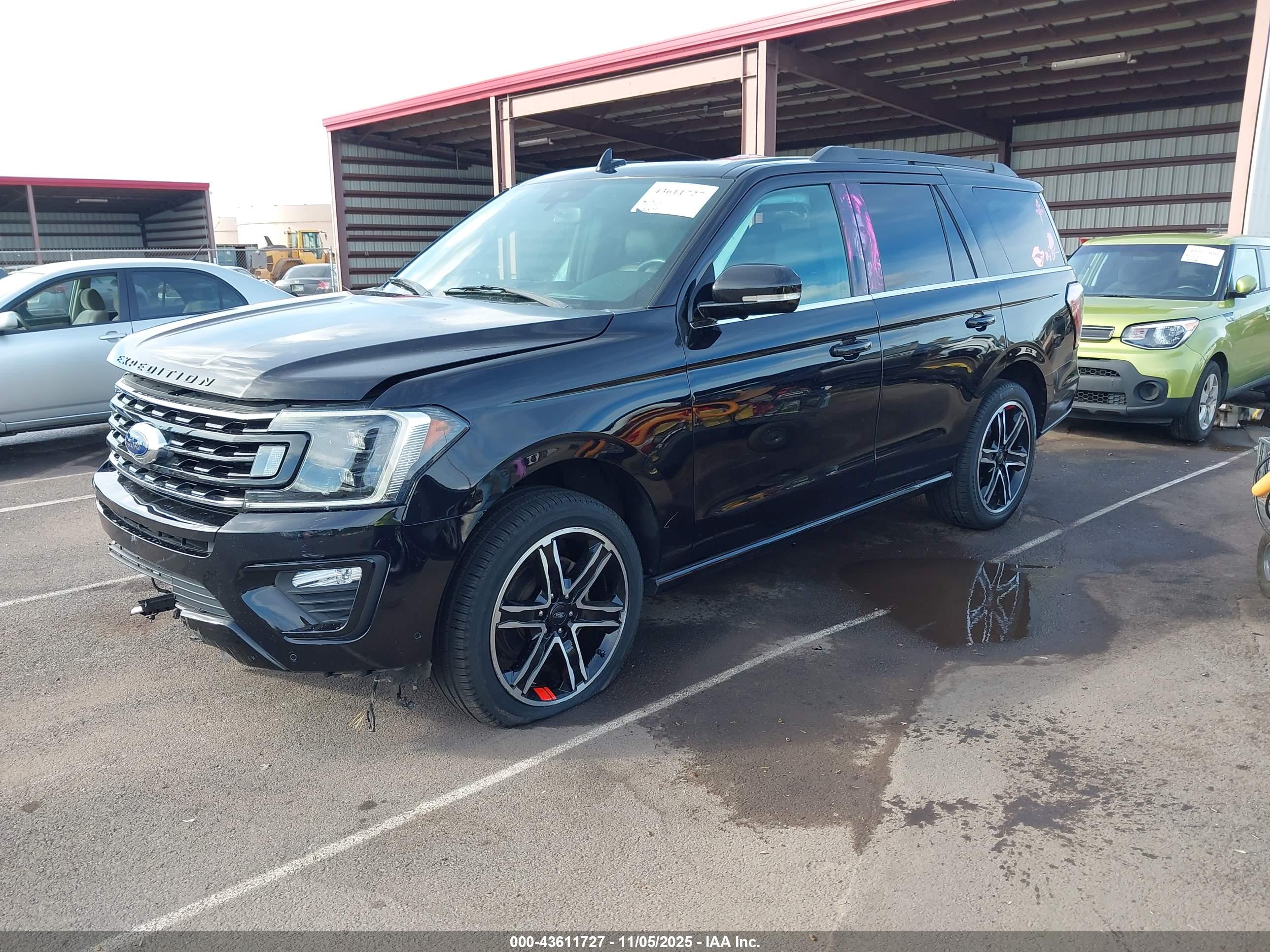 FORD EXPEDITION image 2