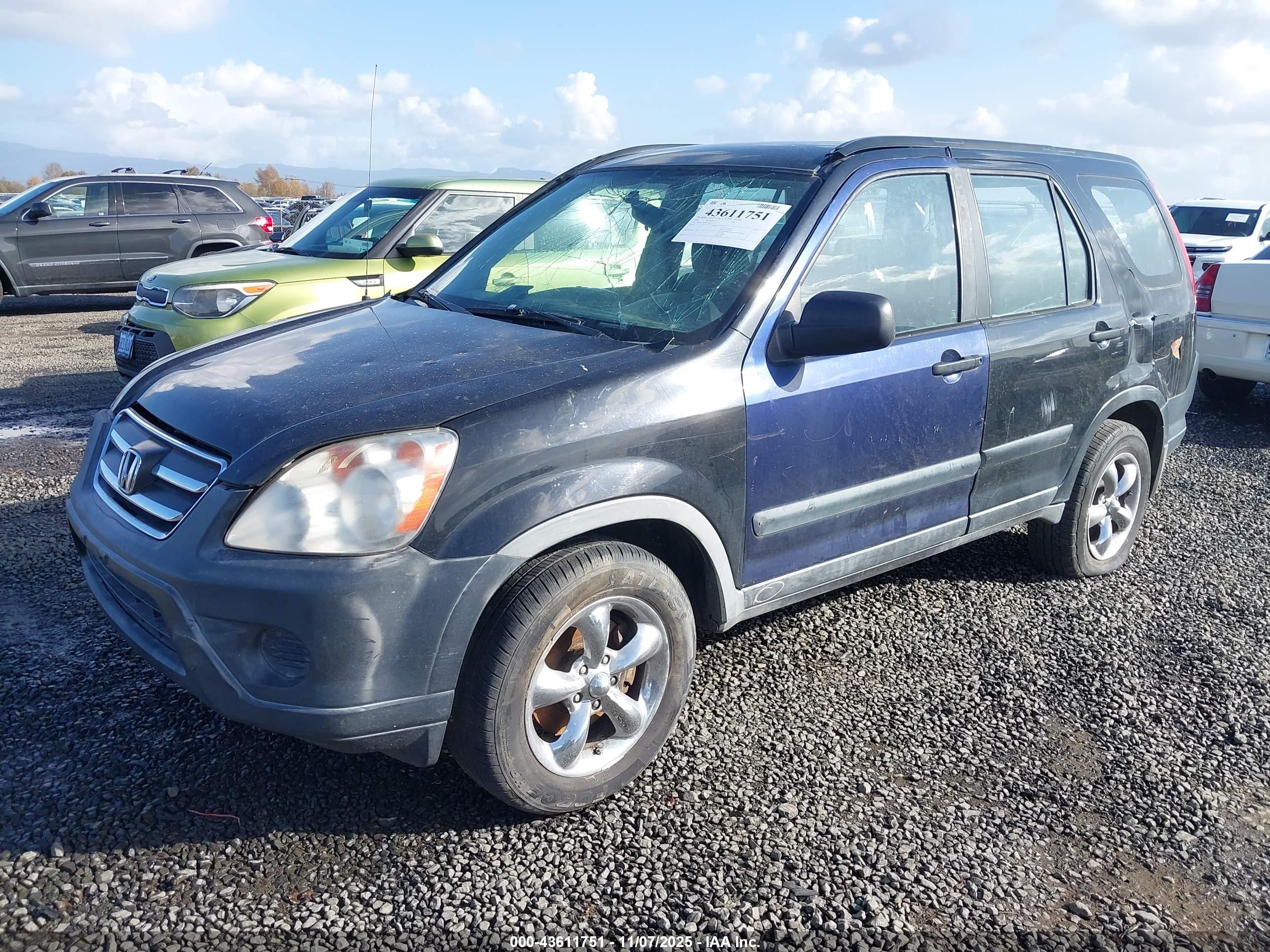 HONDA CR-V image 2