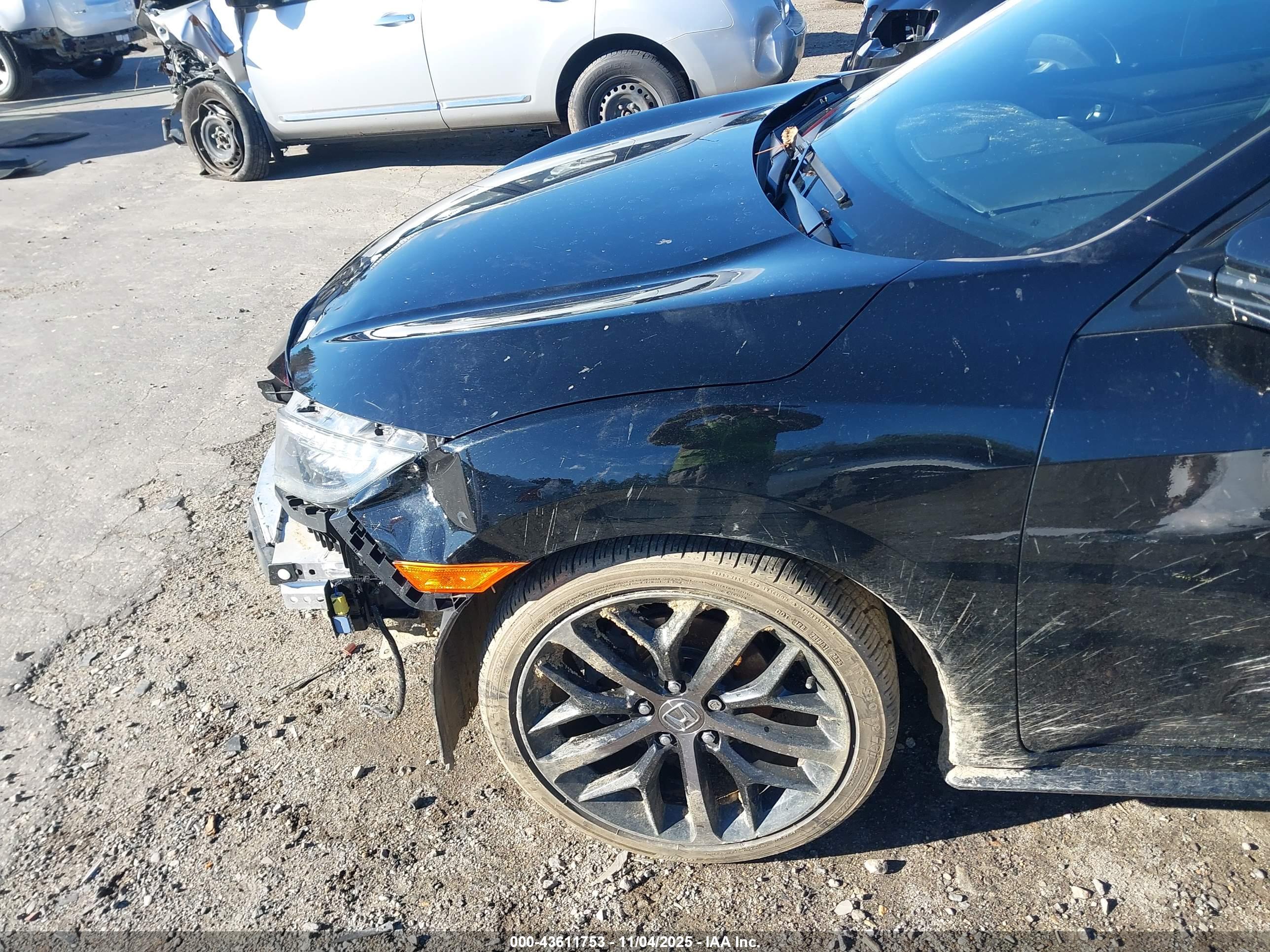 HONDA CIVIC image 6