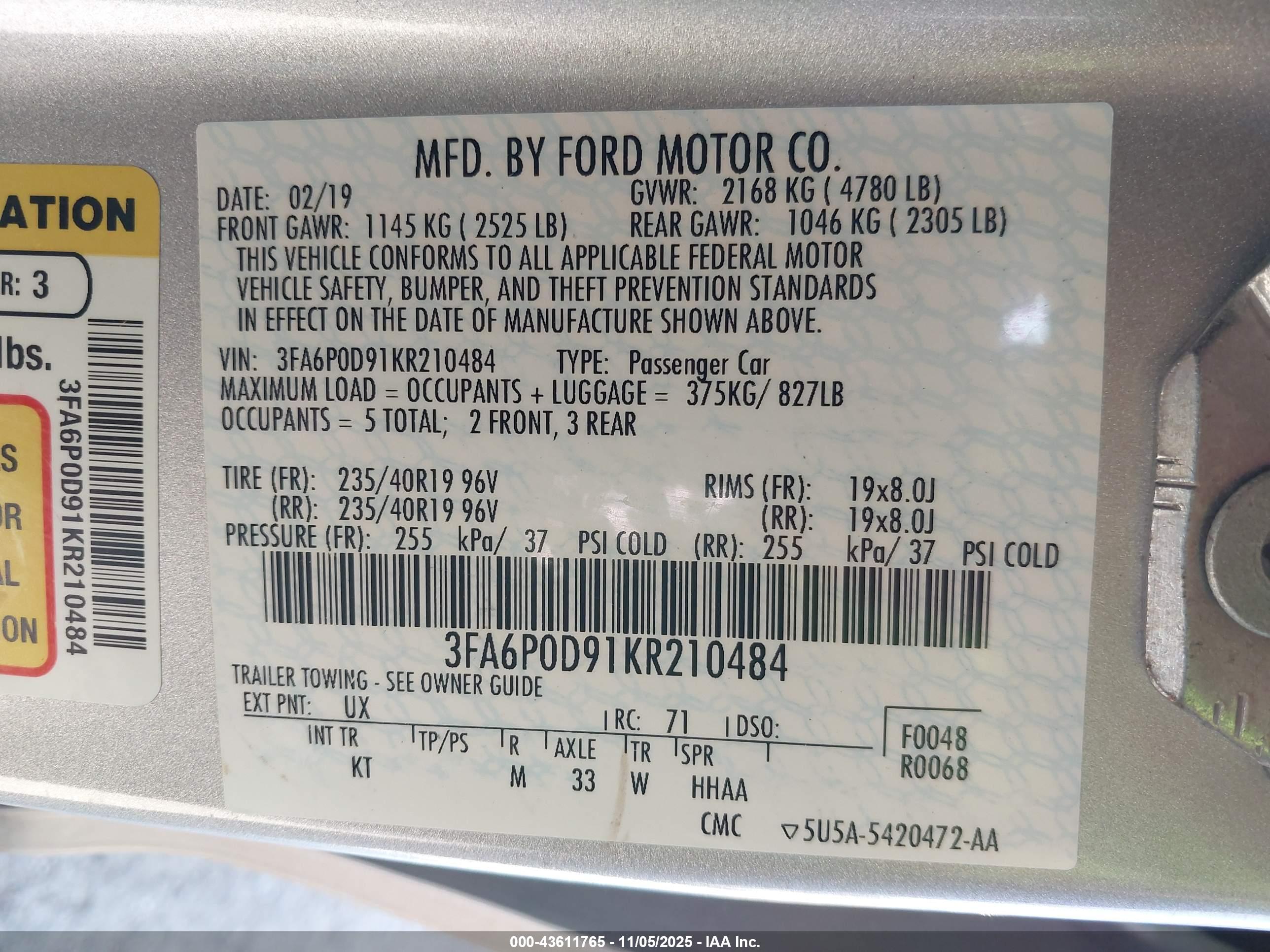 FORD FUSION image 9