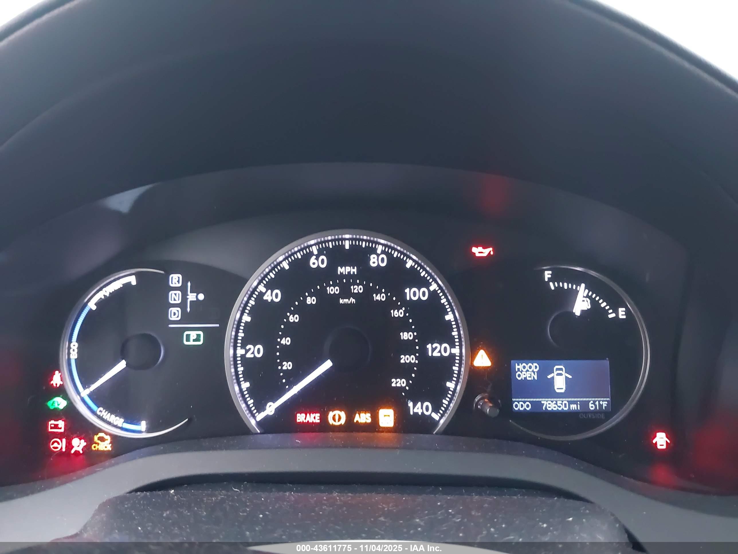 LEXUS CT image 7