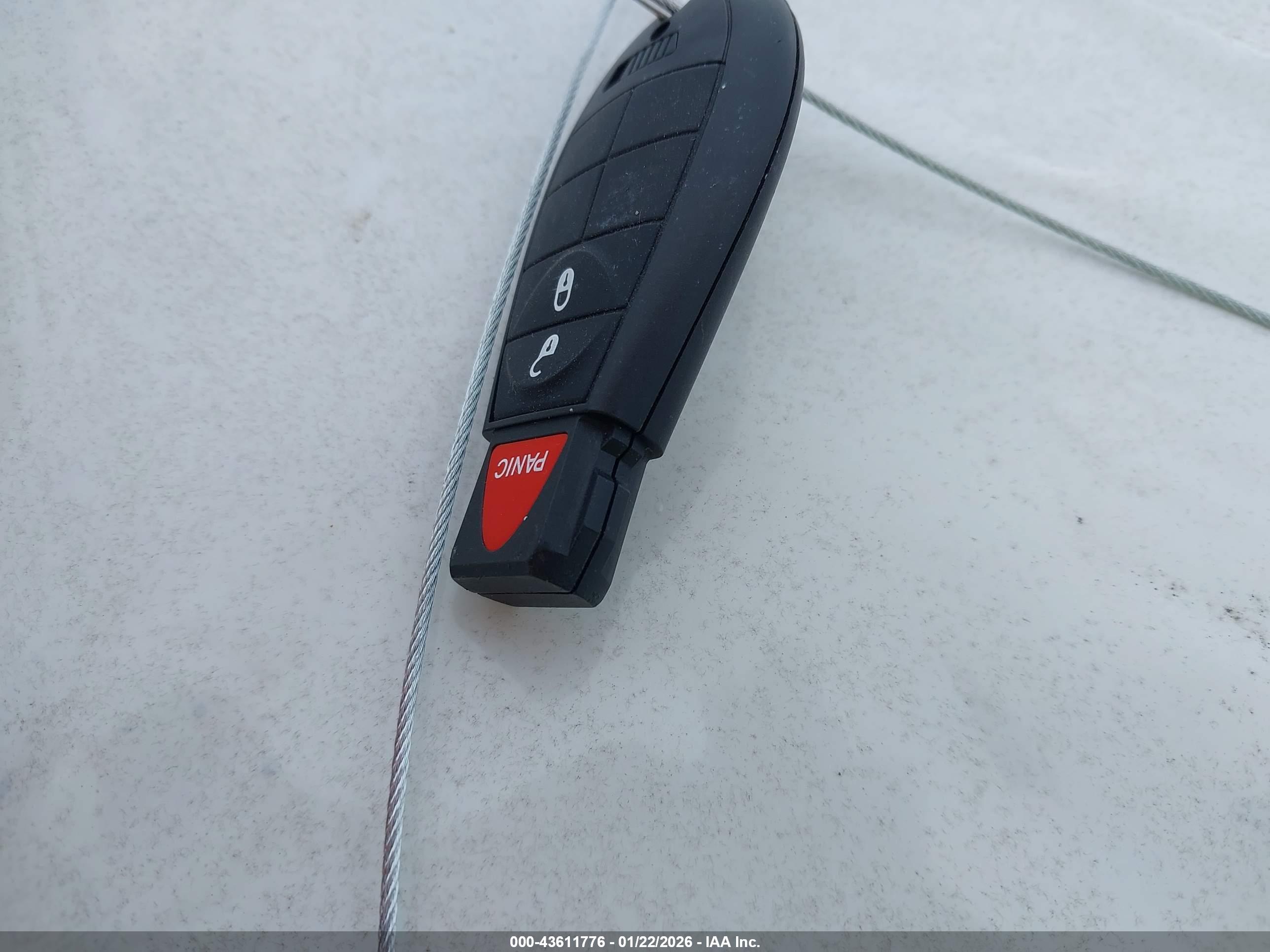 CHRYSLER 300C image 11