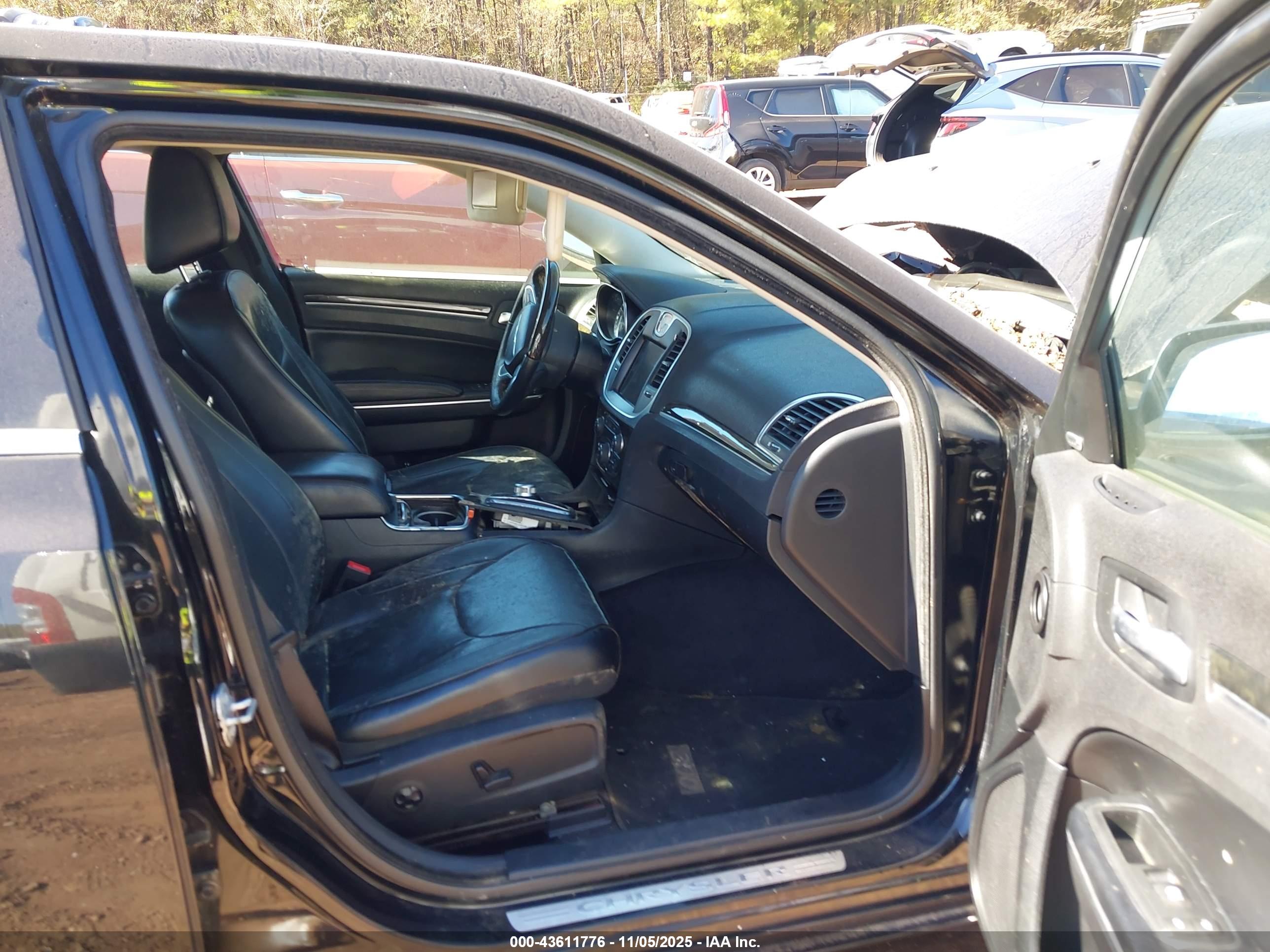 CHRYSLER 300C image 5