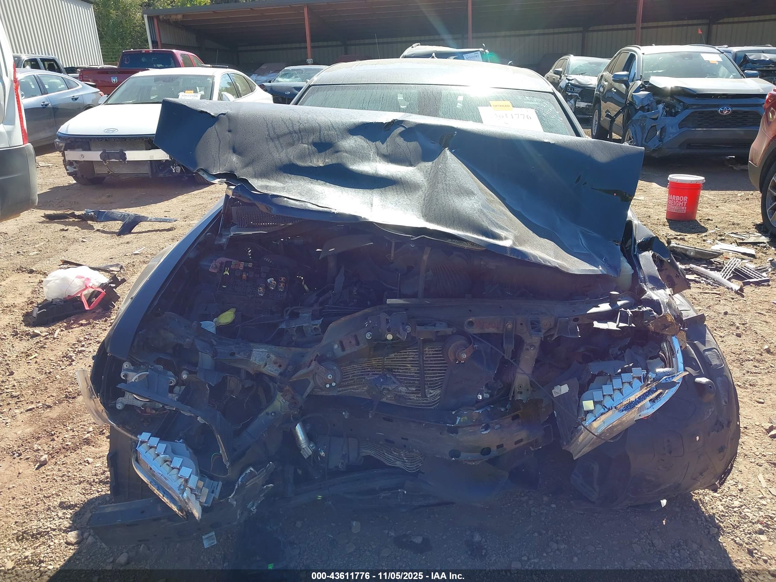 CHRYSLER 300C image 6