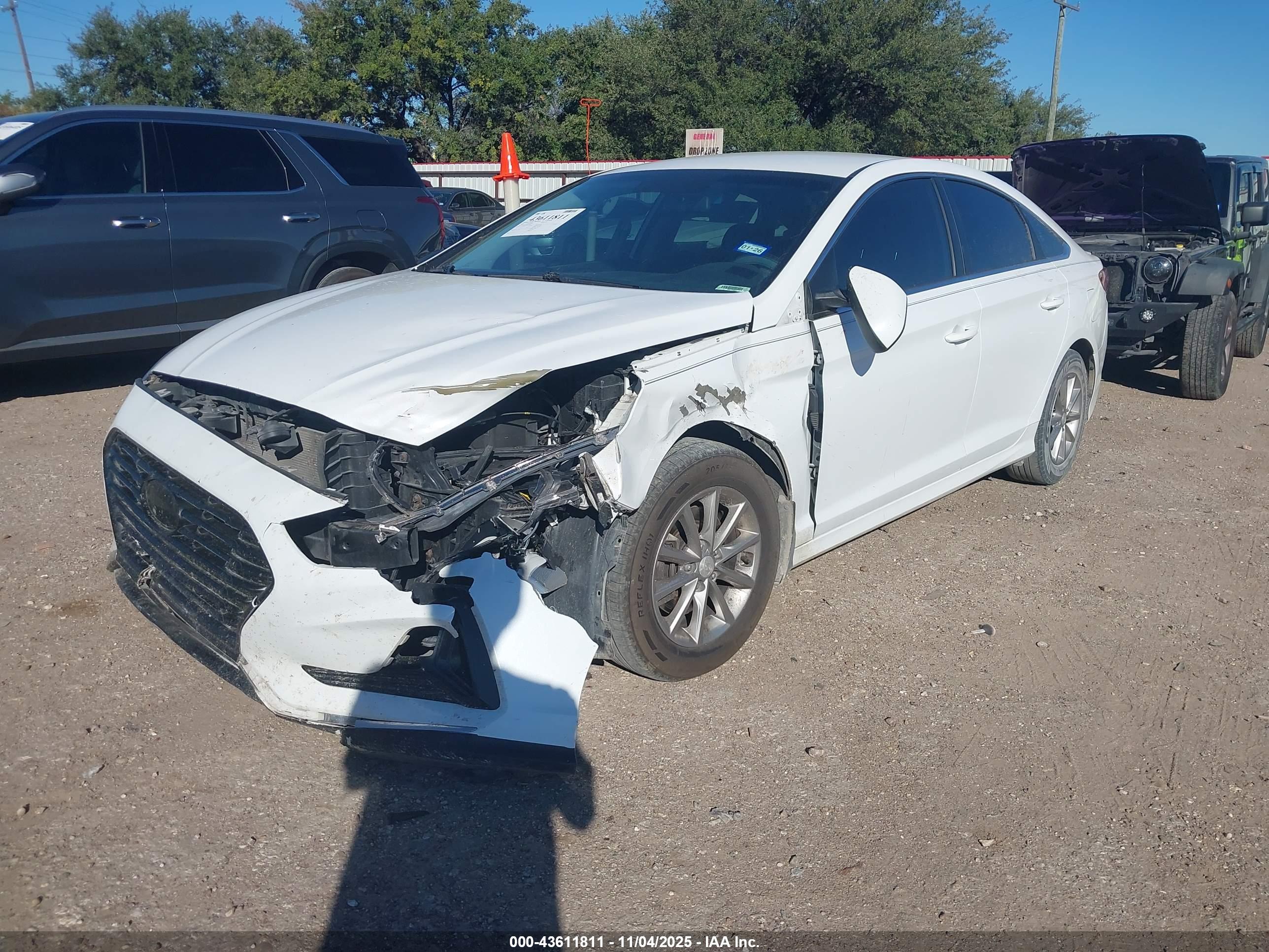 HYUNDAI SONATA image 2