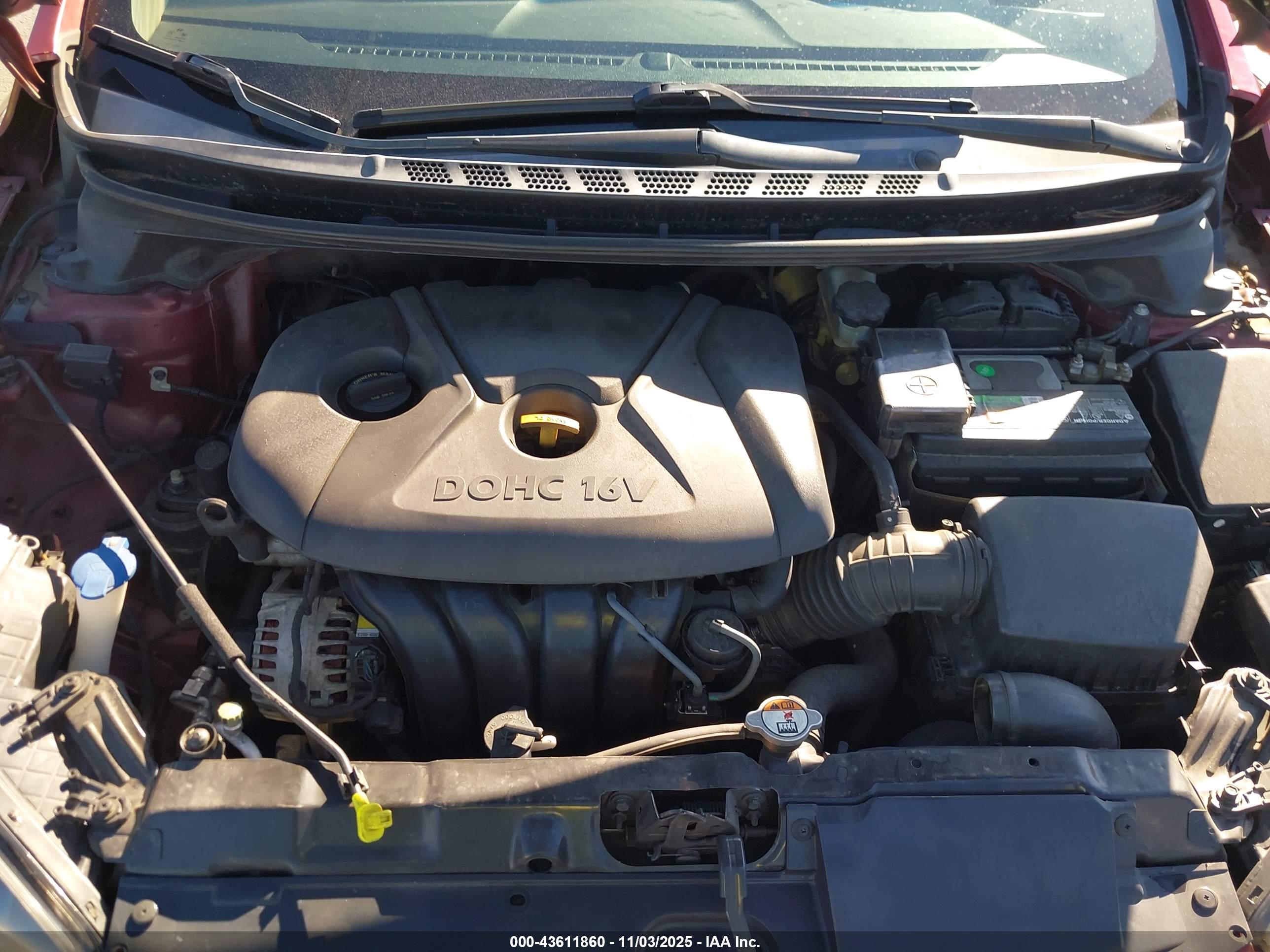 HYUNDAI ELANTRA image 10