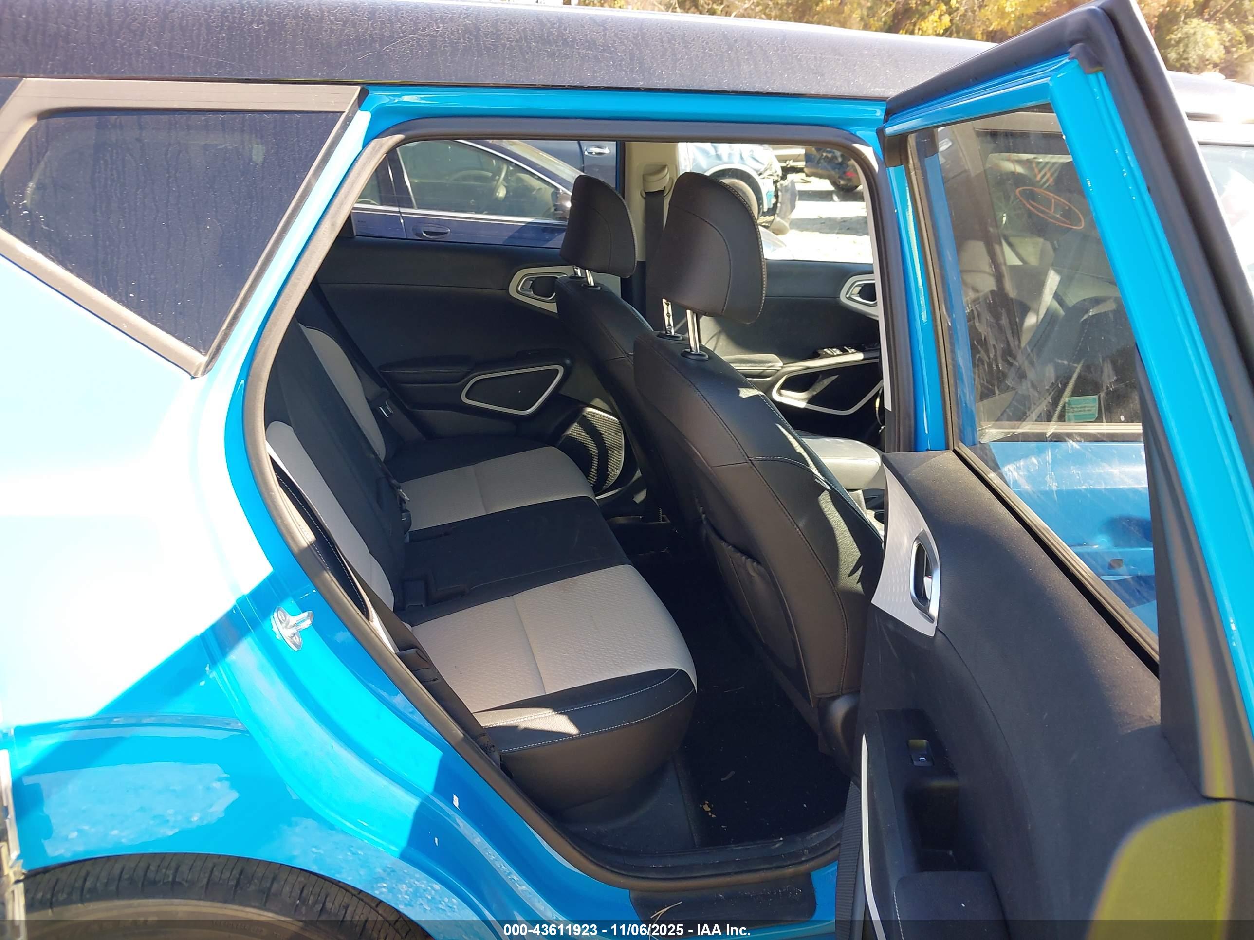 KIA SOUL image 8